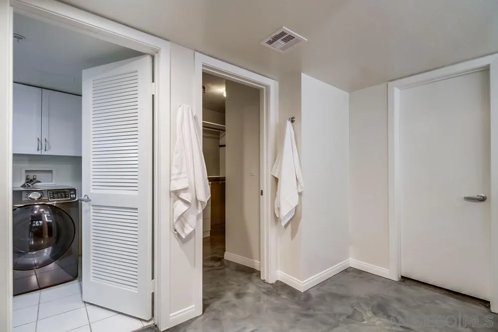 https://cdn.realtyfeed.com/cdn/127/250040717/62b27eb34acdc9ba4b539187587c372a.webp