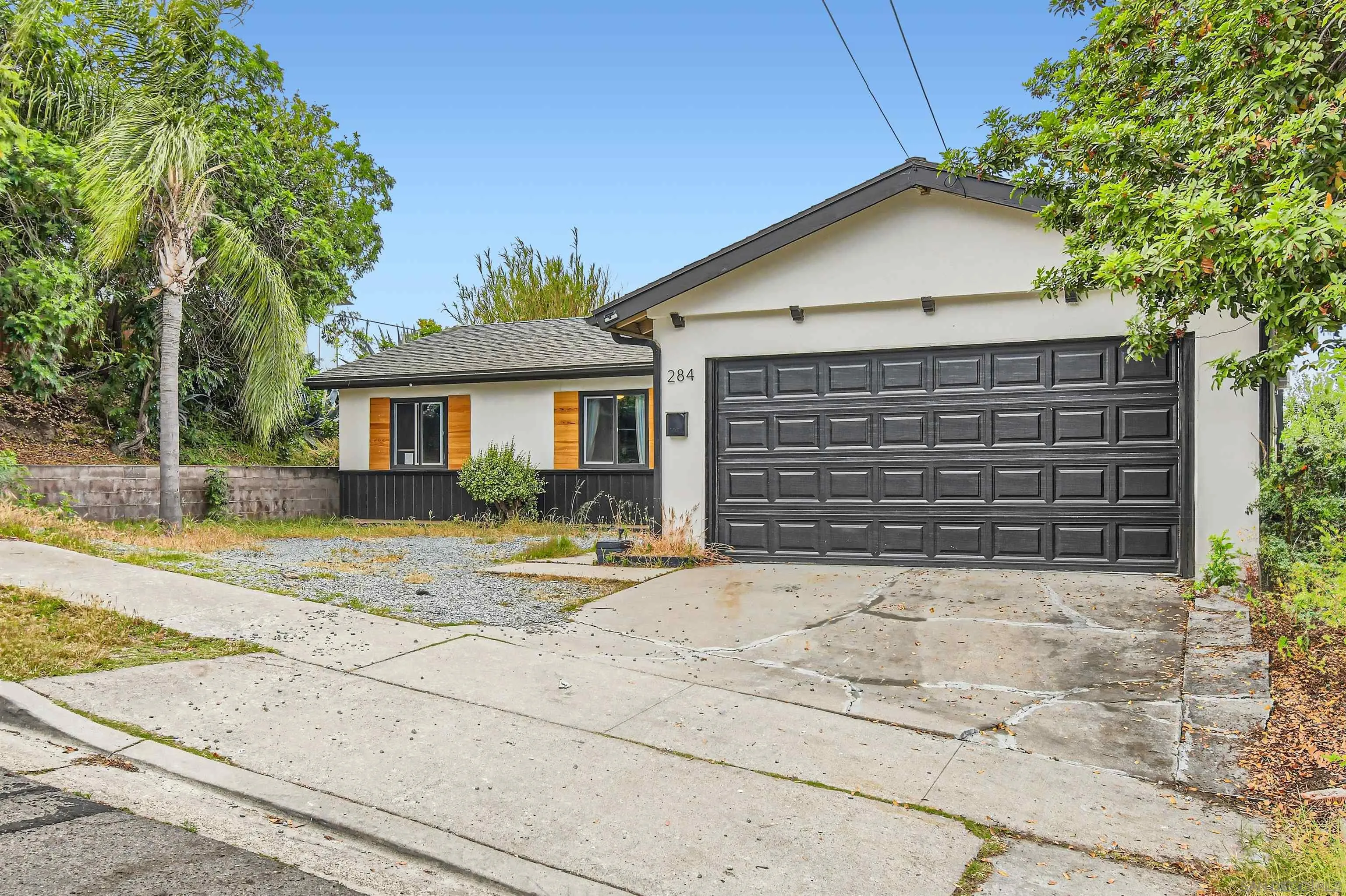 https://cdn.realtyfeed.com/cdn/127/250040728/534fb78ce2946b63b857c14b0c97b0c5.webp