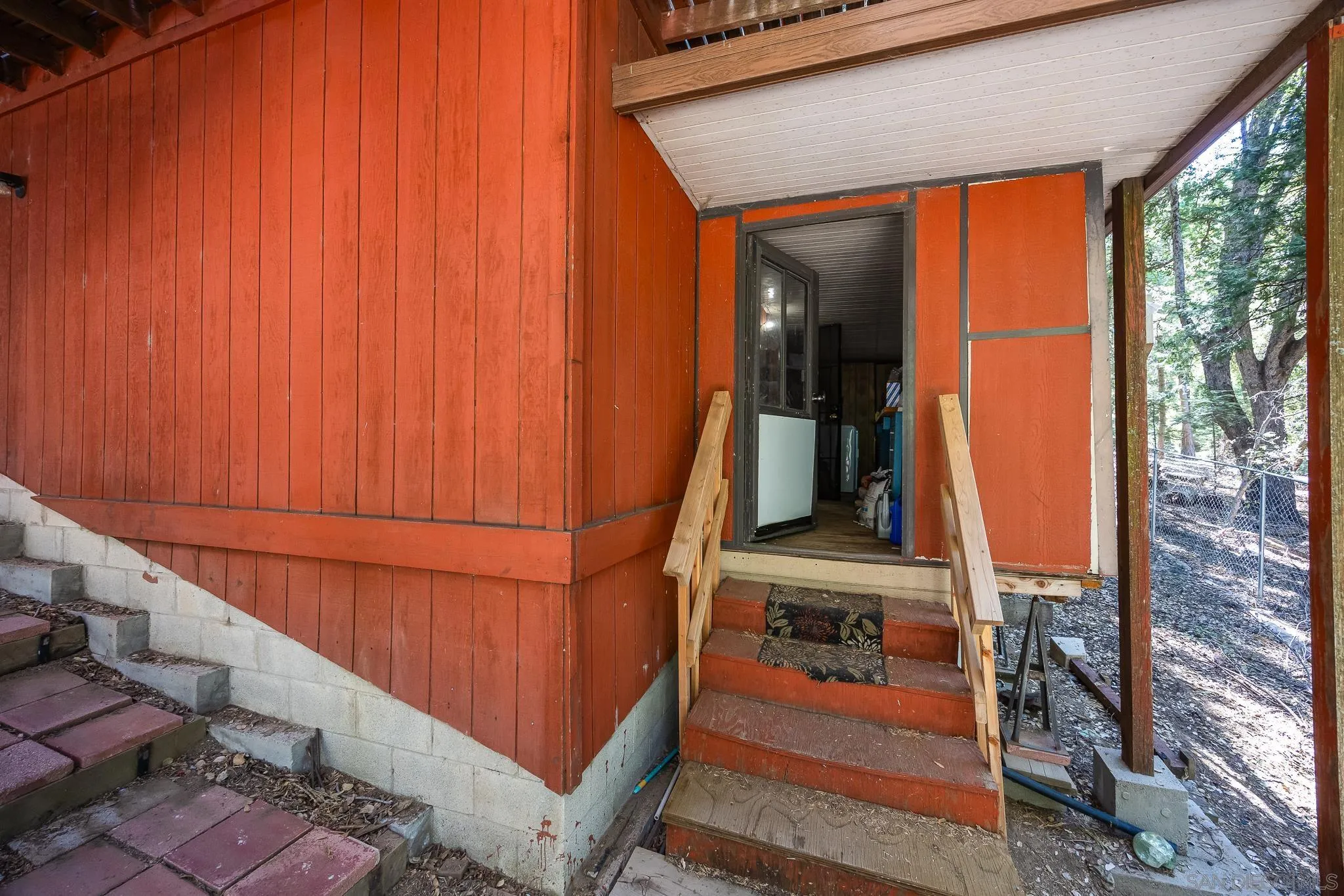 https://cdn.realtyfeed.com/cdn/127/250040729/18ac221510892c93675ae3b5fab6615c.webp