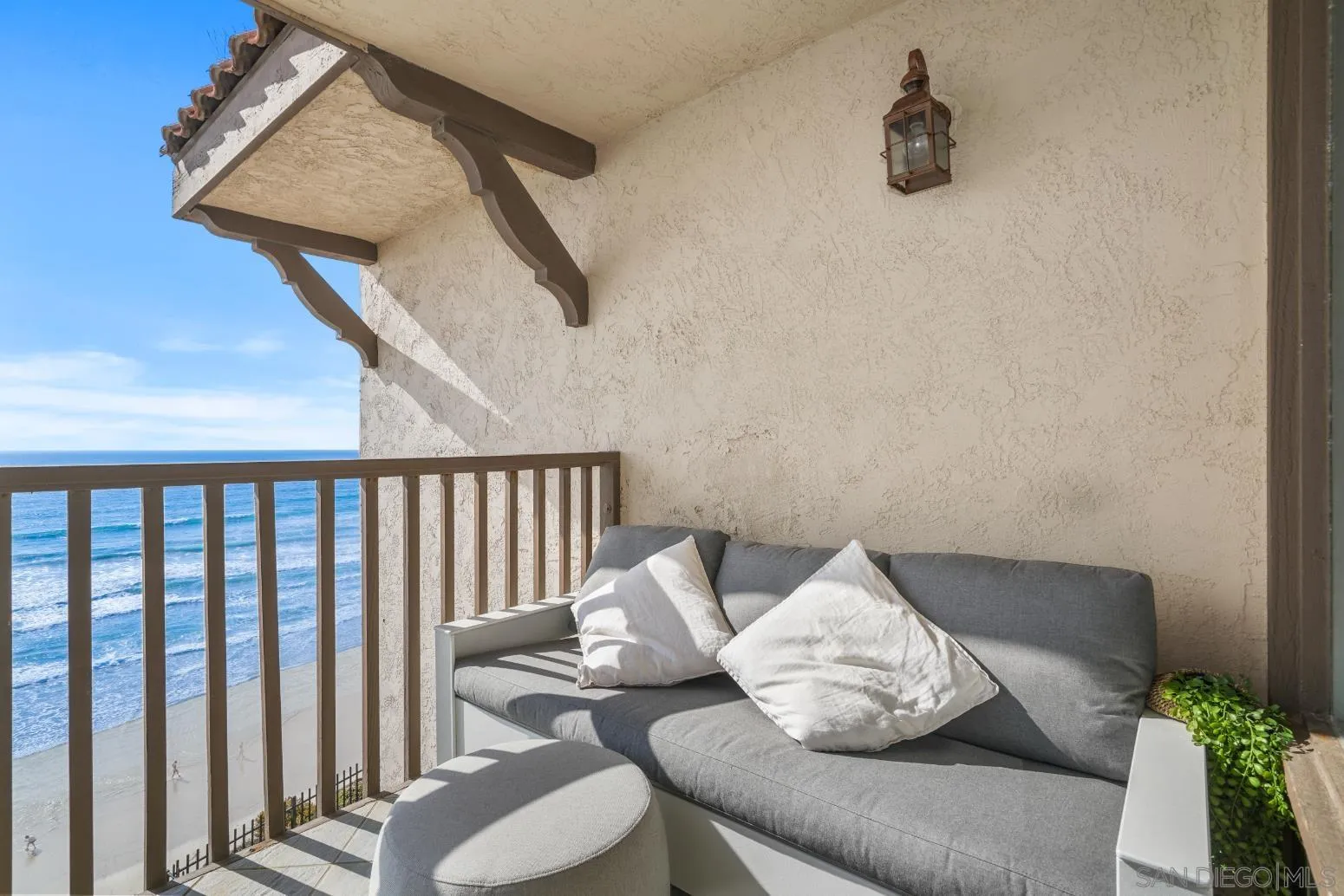 https://cdn.realtyfeed.com/cdn/127/250040732/df2830ca63f82a2de321a758bb1a4f1c.webp