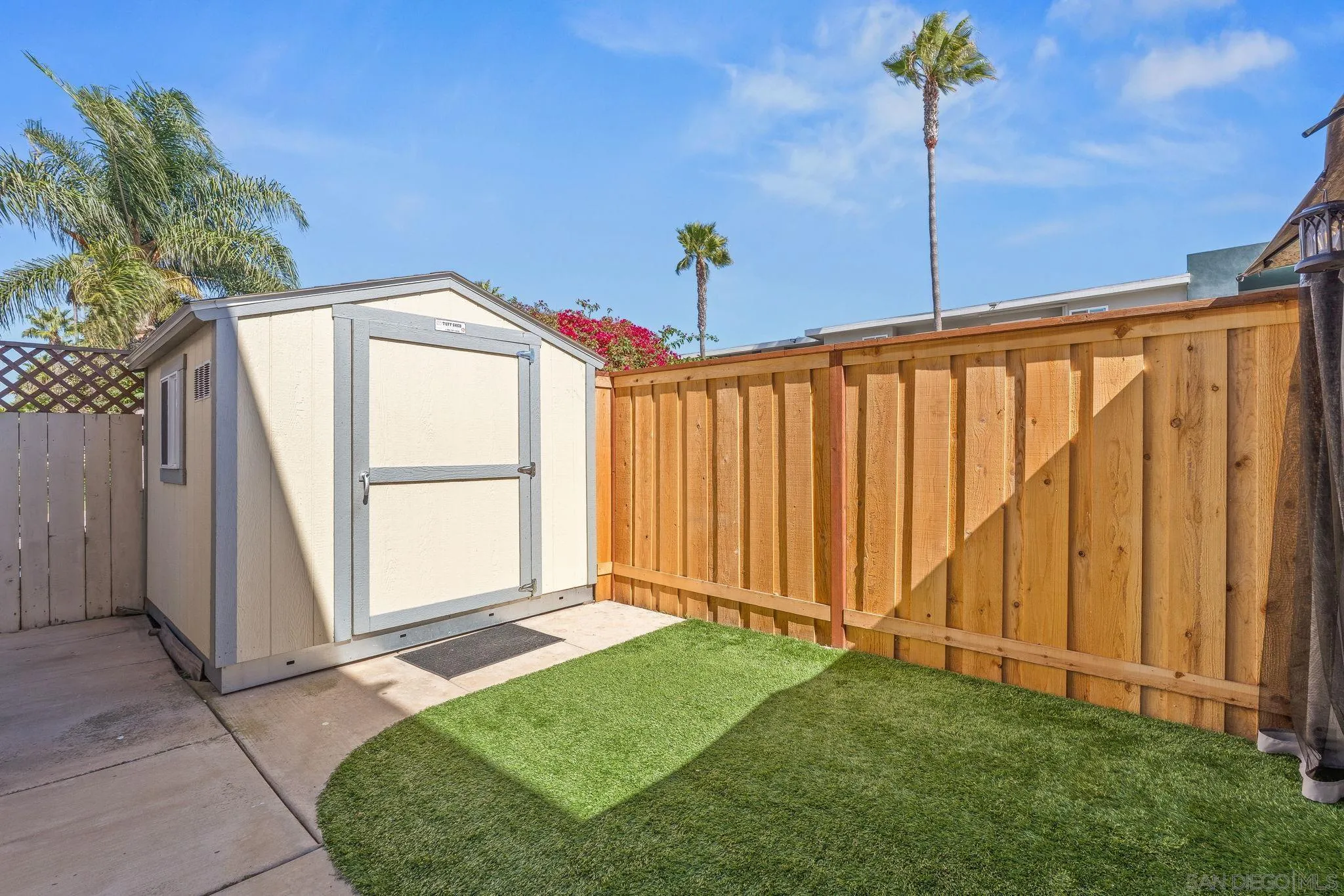 https://cdn.realtyfeed.com/cdn/127/250040745/8c0f7b2cf363b6d715b484f6623e4d98.webp