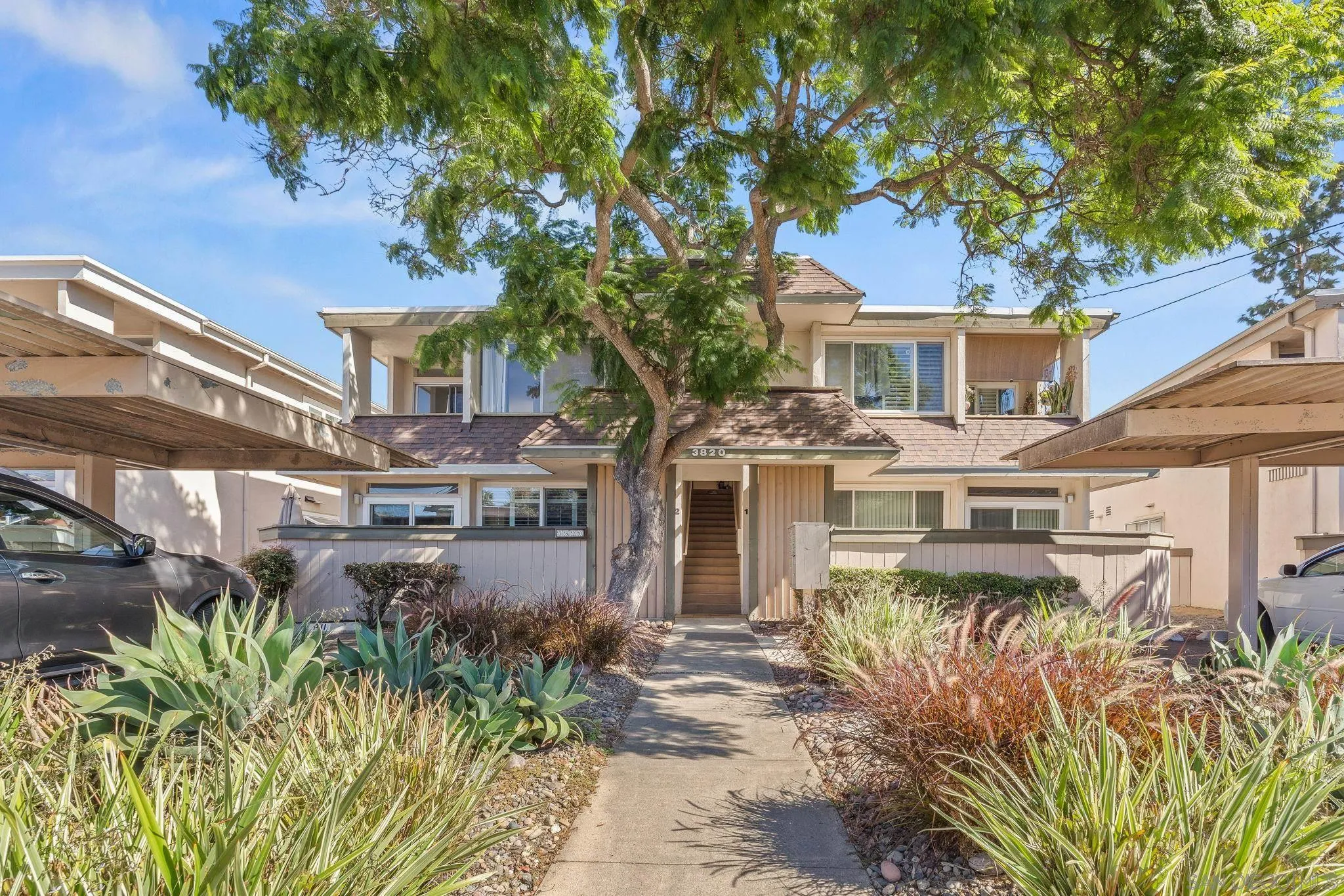 https://cdn.realtyfeed.com/cdn/127/250040745/e2675b8e4bf82e7683523a40f2cd7b1c.webp