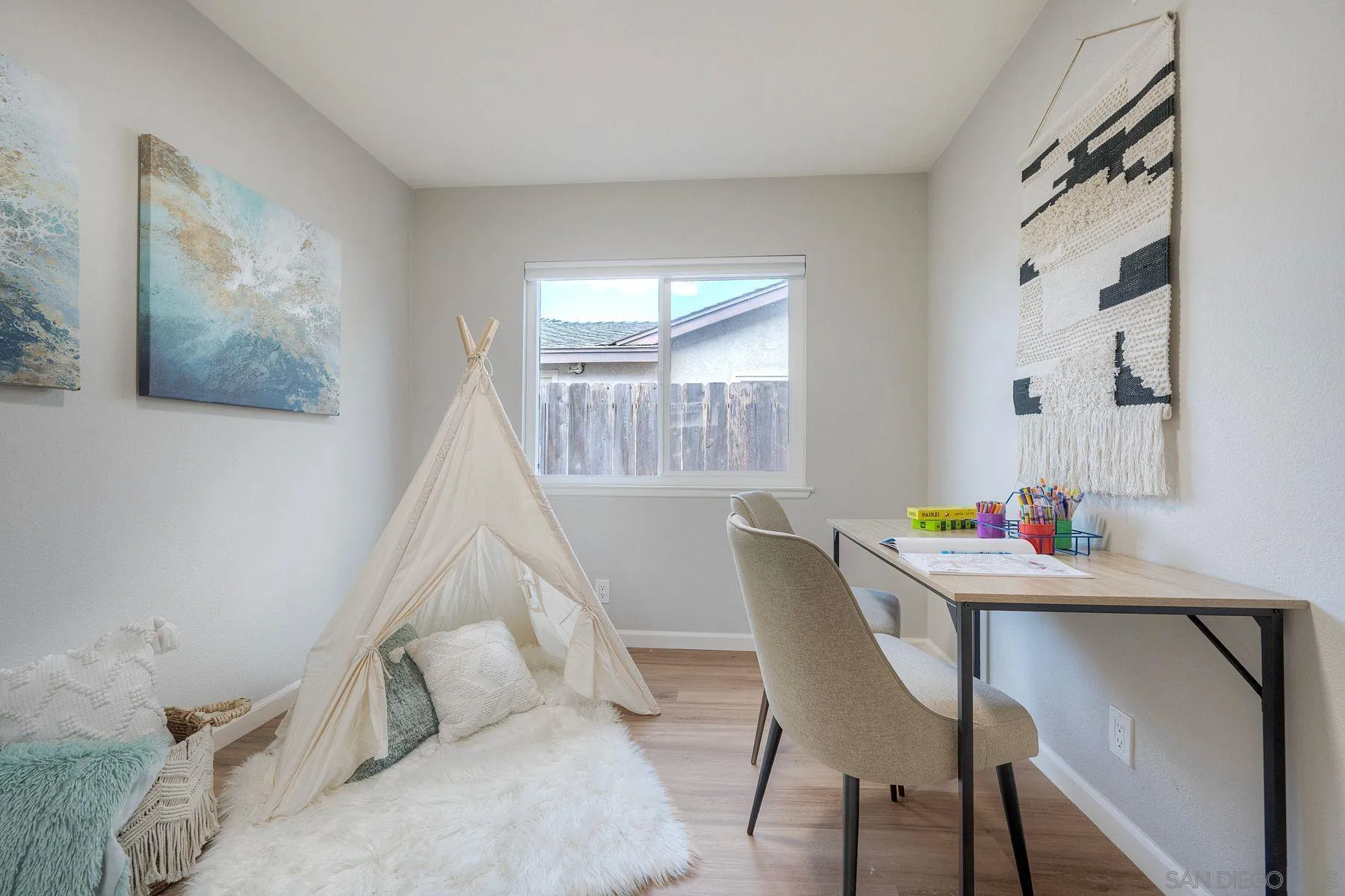 https://cdn.realtyfeed.com/cdn/127/250040746/caf437dbe05b98c0feb14c0c9e28c5e9.webp