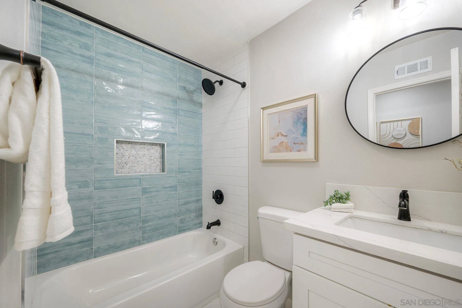 https://cdn.realtyfeed.com/cdn/127/250040746/debca5fc430bcc7fc7a0342b6dbace13.webp