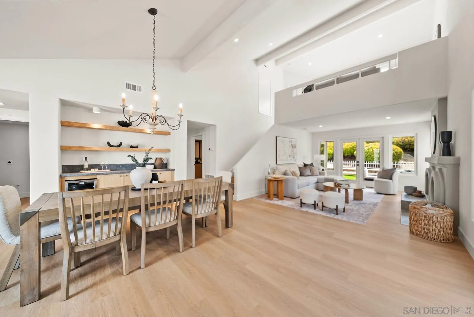 https://cdn.realtyfeed.com/cdn/127/250040747/87f5c1a375562edeabceafb9ce1f2a14.webp