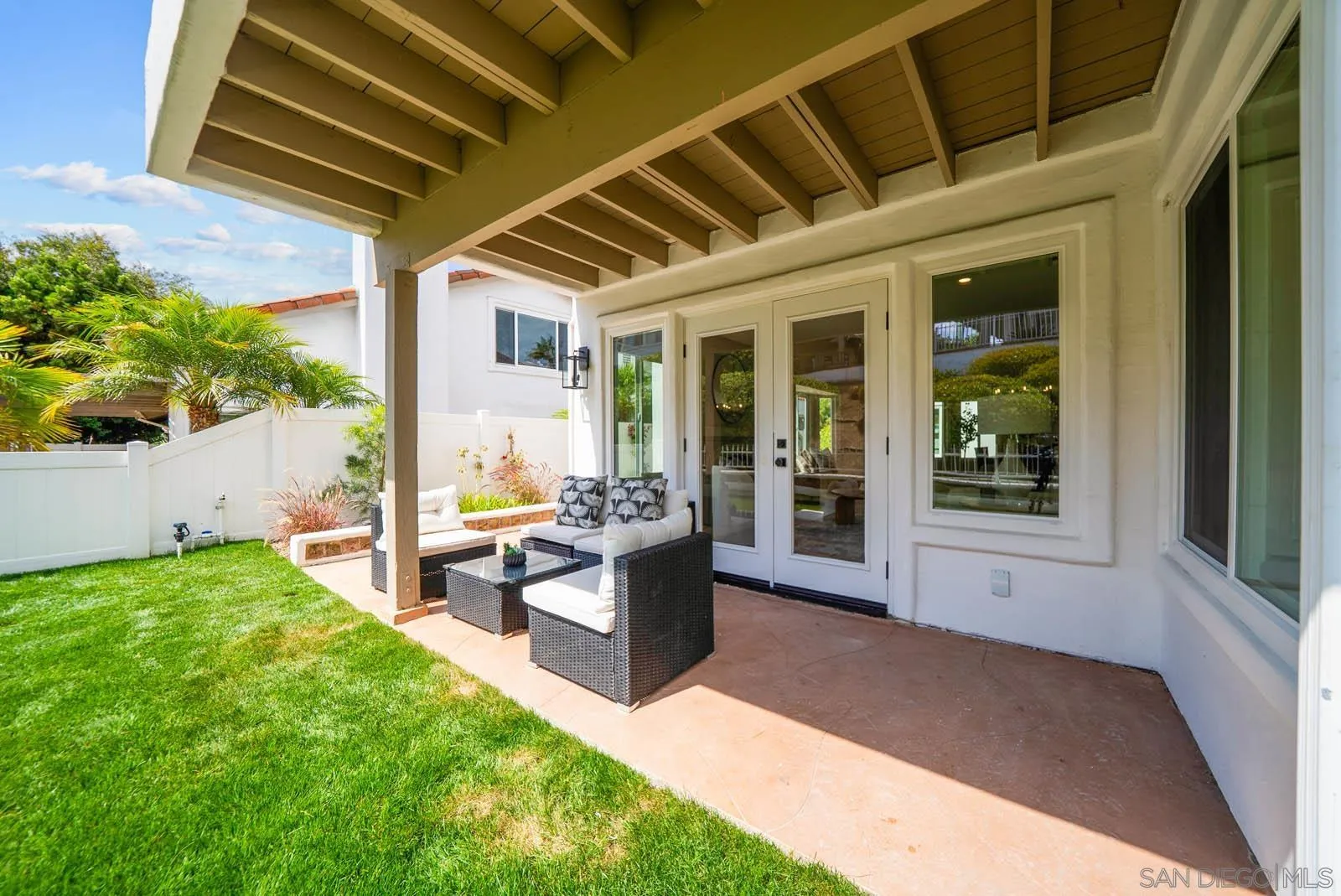 https://cdn.realtyfeed.com/cdn/127/250040747/c5eedb9fda21e041b6e3c92c6dfa1940.webp
