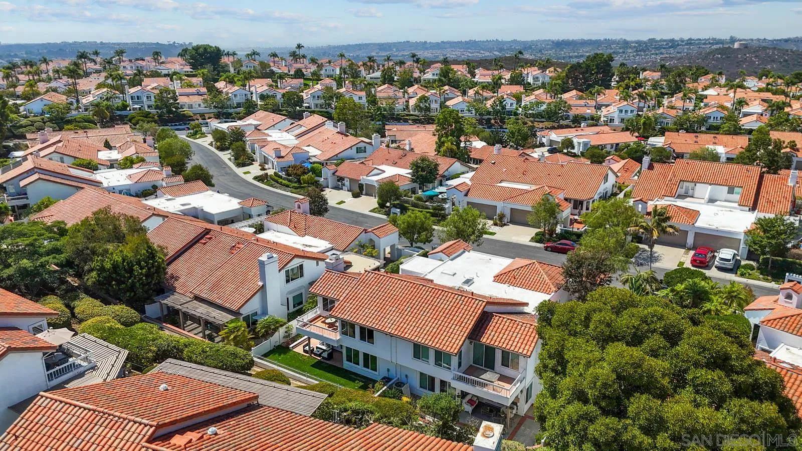 https://cdn.realtyfeed.com/cdn/127/250040747/d65a54d558e39b56f5e9472efc3b47a2.webp