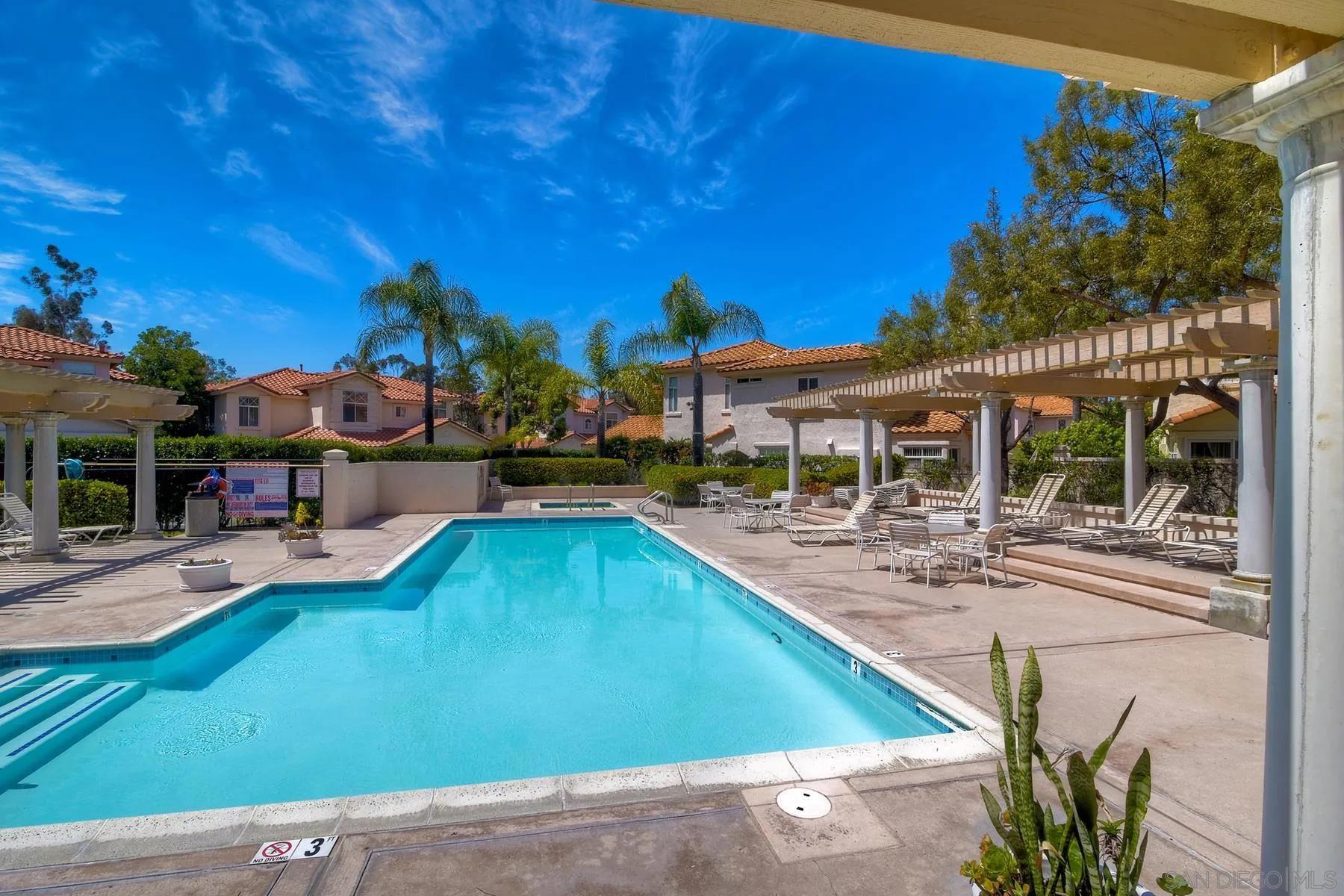 https://cdn.realtyfeed.com/cdn/127/250040749/97e30c7c7a7192a8478f2238a0504647.webp