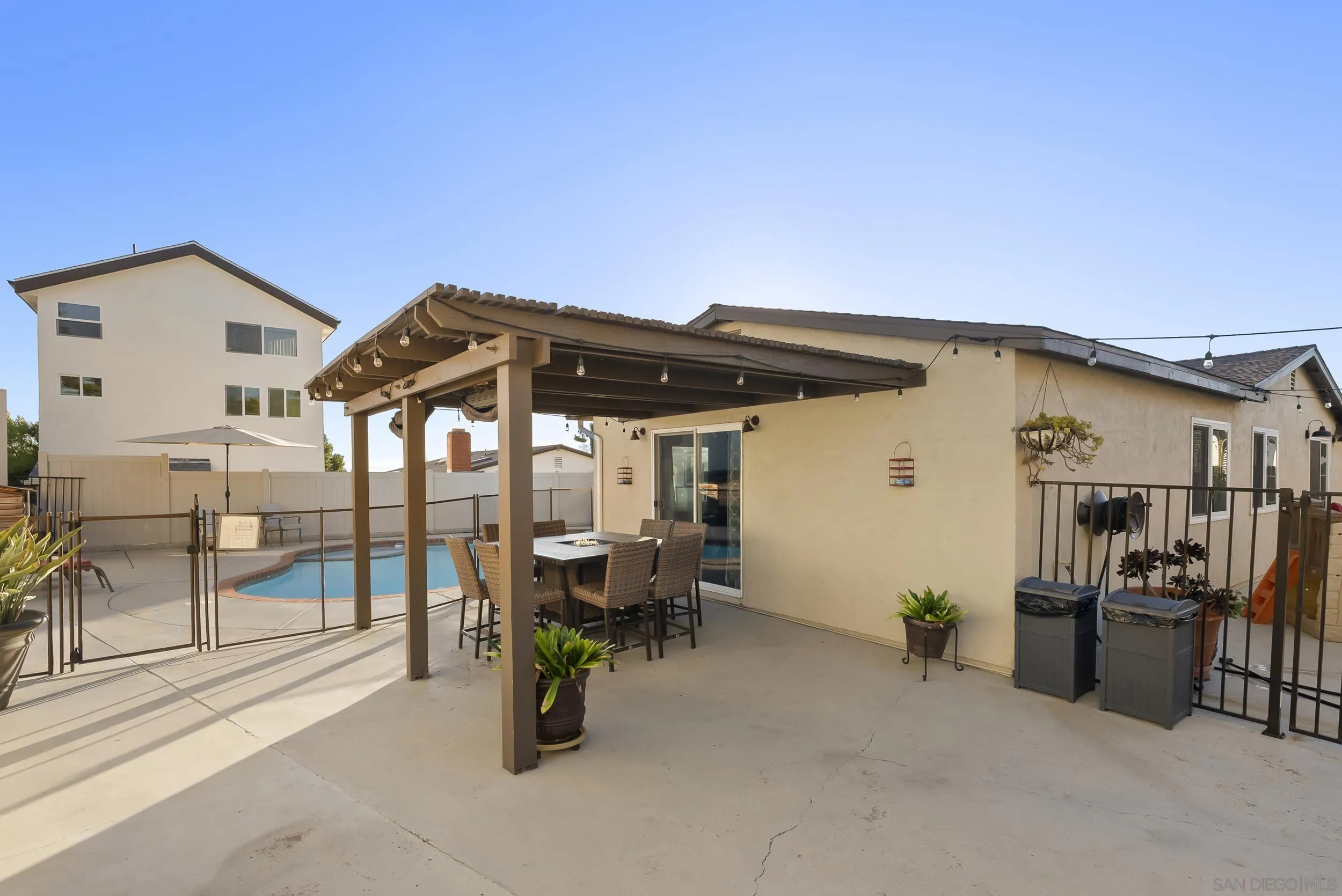 https://cdn.realtyfeed.com/cdn/127/250040750/57c7b2c8887607e9e9d4fcc20f79da79.webp