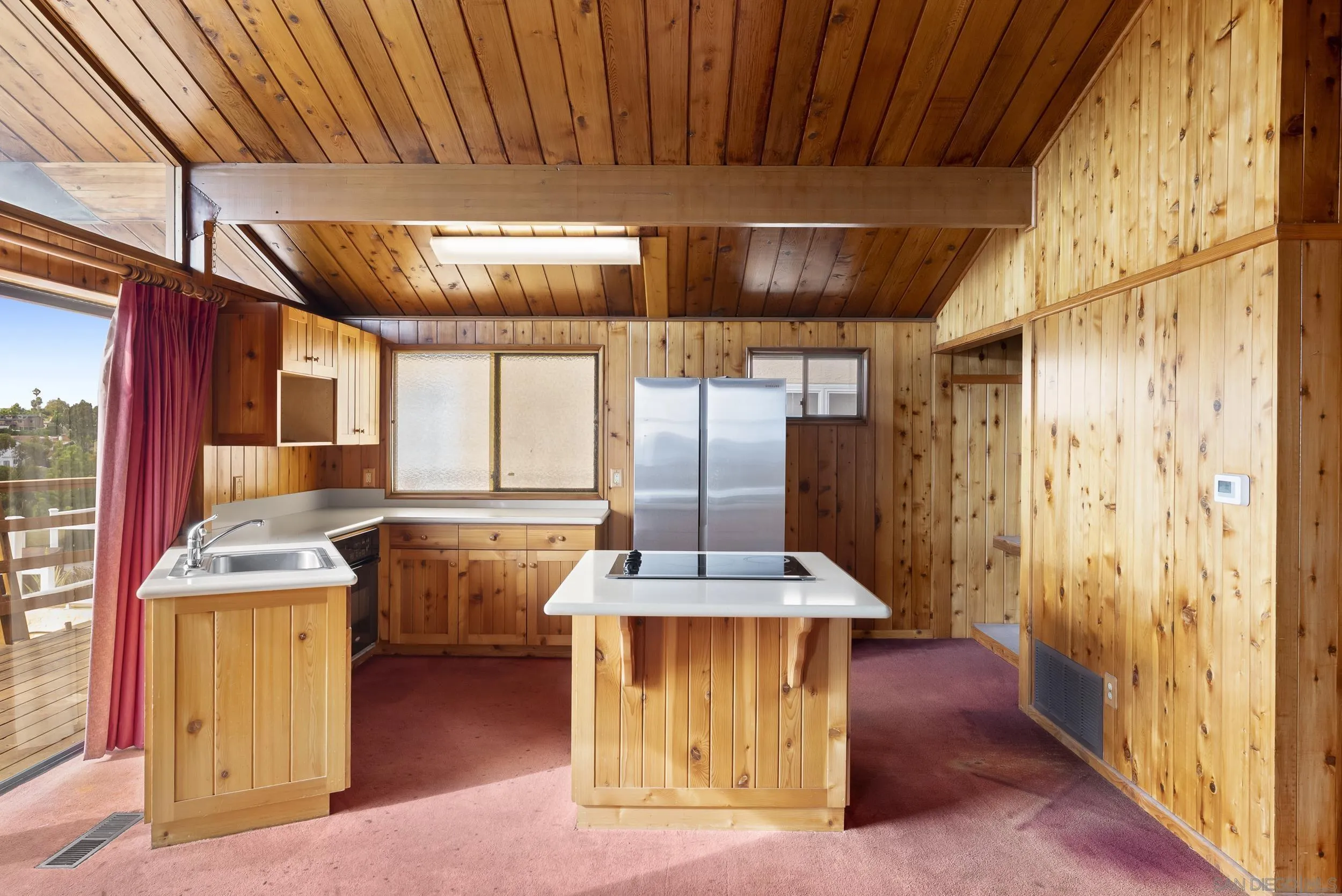 https://cdn.realtyfeed.com/cdn/127/250040756/1b3c3d6b228e6e945c9913abe8f186b4.webp