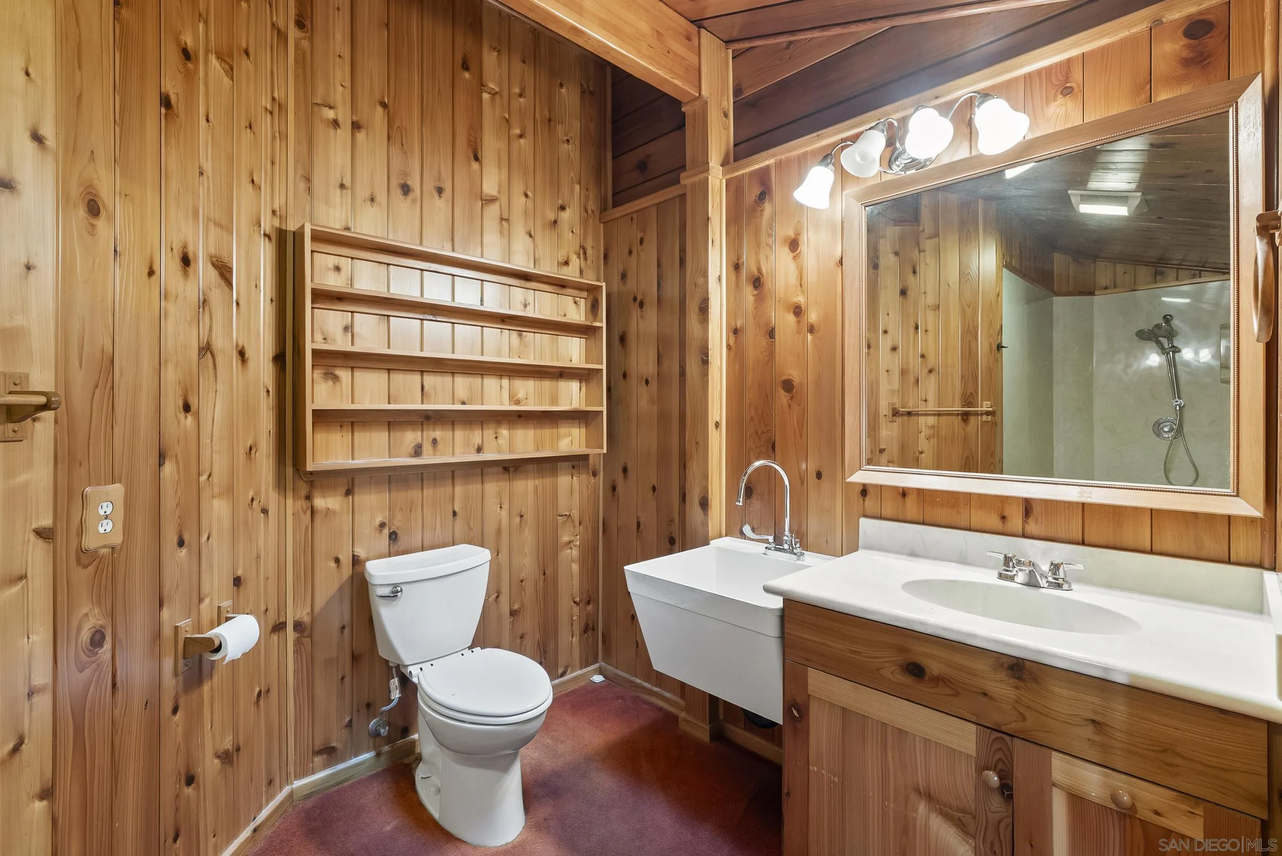 https://cdn.realtyfeed.com/cdn/127/250040756/c94f71cff7c41236d33f6313e7998fc9.webp