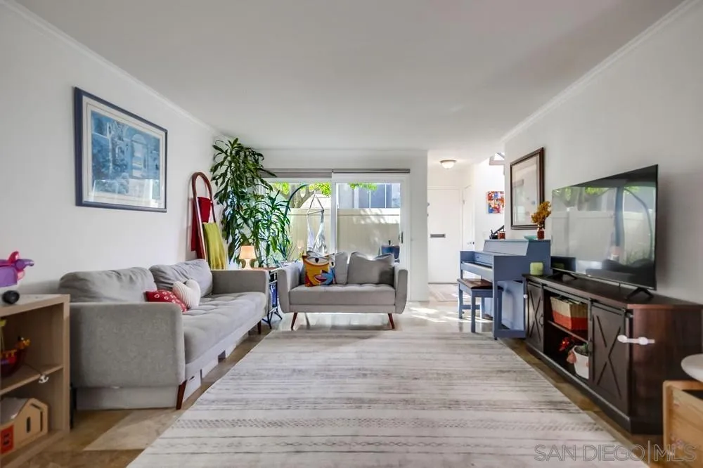 https://cdn.realtyfeed.com/cdn/127/250040770/1dd80c128f73e837c15f9c441259dbab.webp