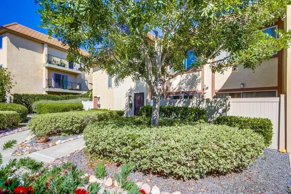 https://cdn.realtyfeed.com/cdn/127/250040770/55af2fa44f5561f5b8b282f43f47a2e7.webp