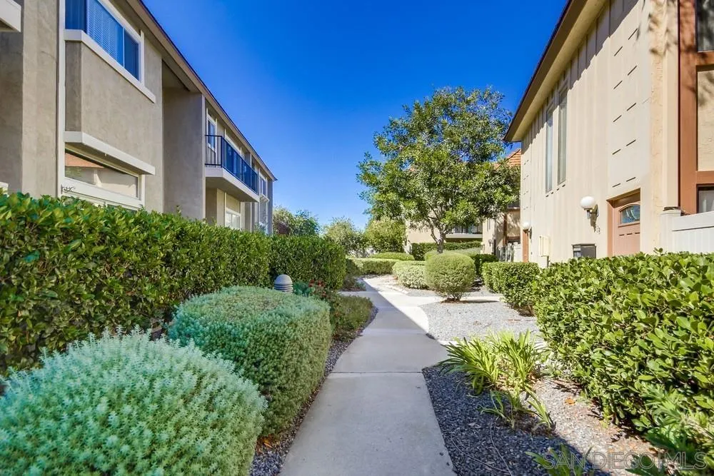 https://cdn.realtyfeed.com/cdn/127/250040770/81af99d0cdffaf3644d84030b81d9a0d.webp