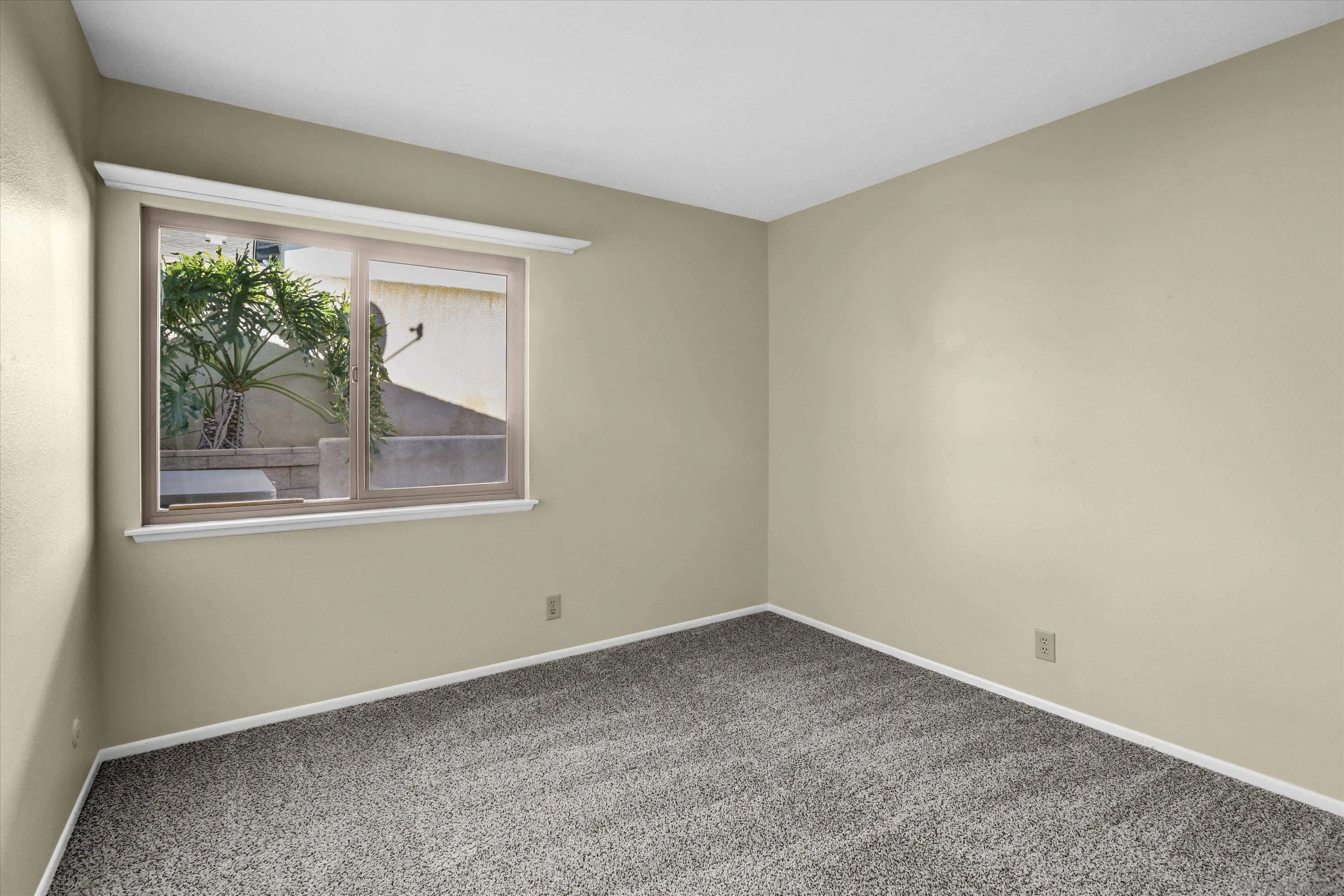 https://cdn.realtyfeed.com/cdn/127/250040771/e6b2c9220490a5736c7827093f42a24a.webp