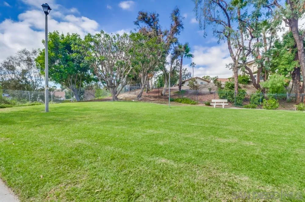 https://cdn.realtyfeed.com/cdn/127/250040778/f9149c07bc35ecd77bf0eaedc3b3c1a6.webp