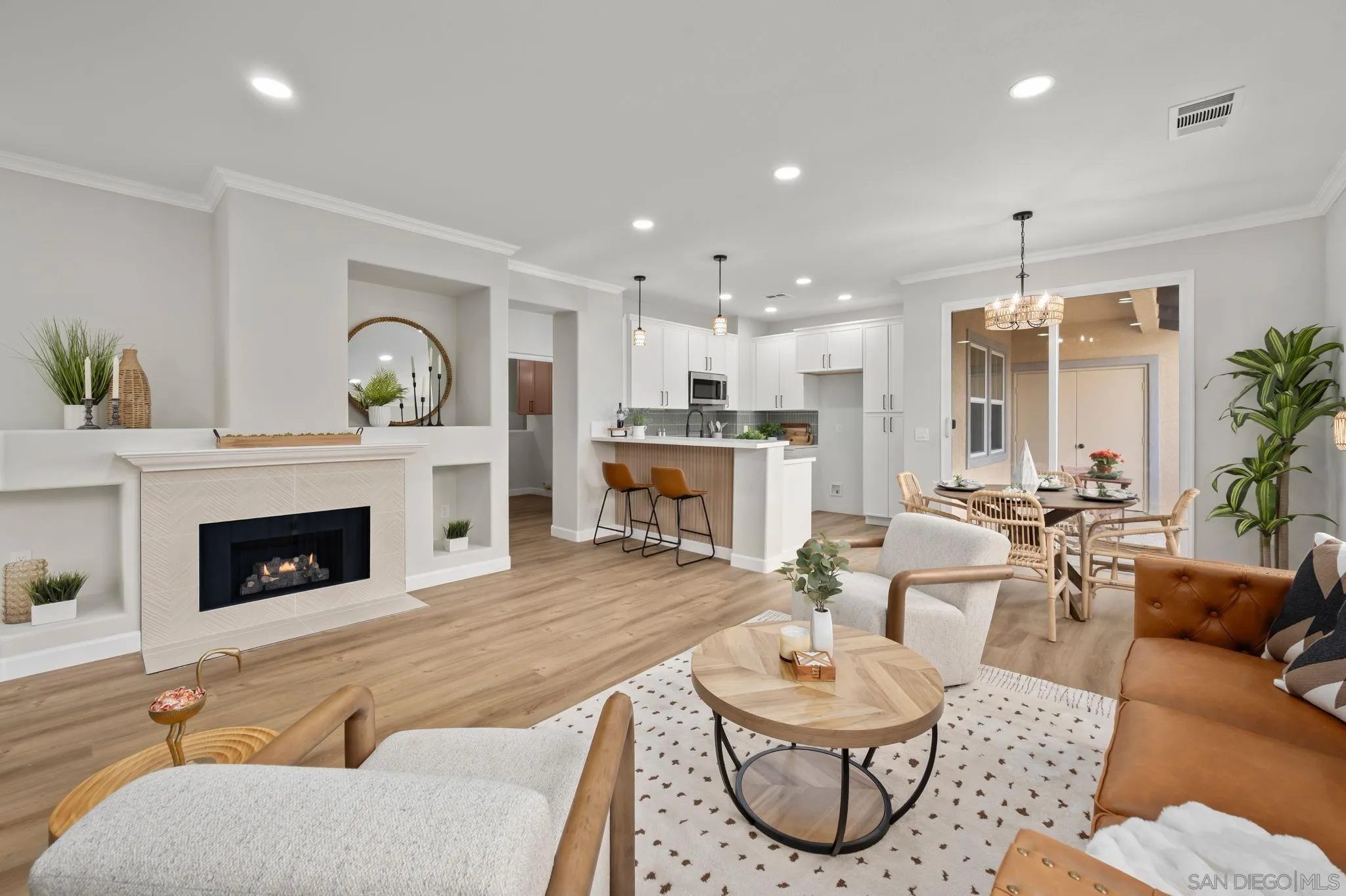 Photo #6: 250040781 Listing 