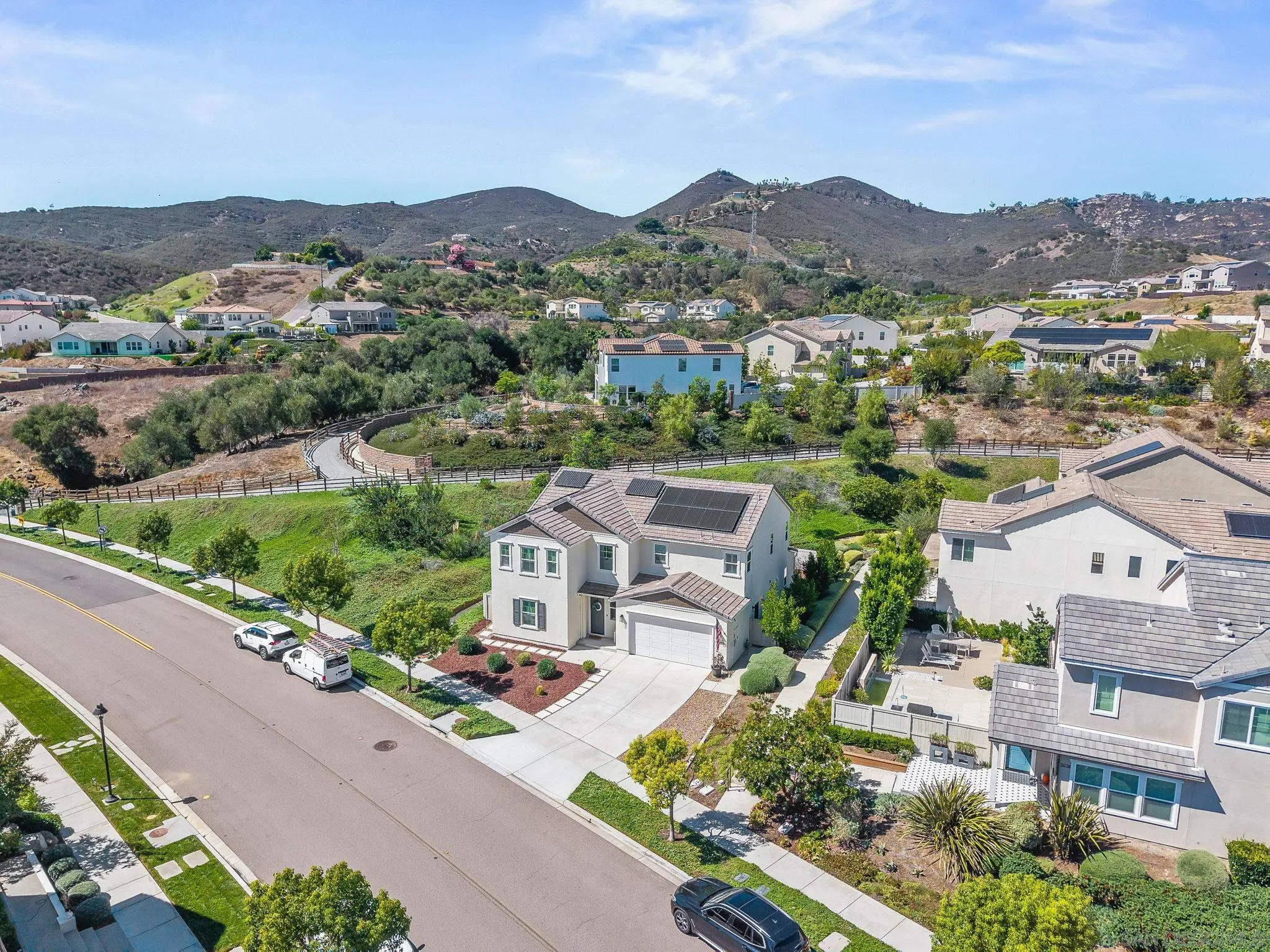 https://cdn.realtyfeed.com/cdn/127/250040785/547d0510ad8c80c2e3e40d8b089e782c.webp