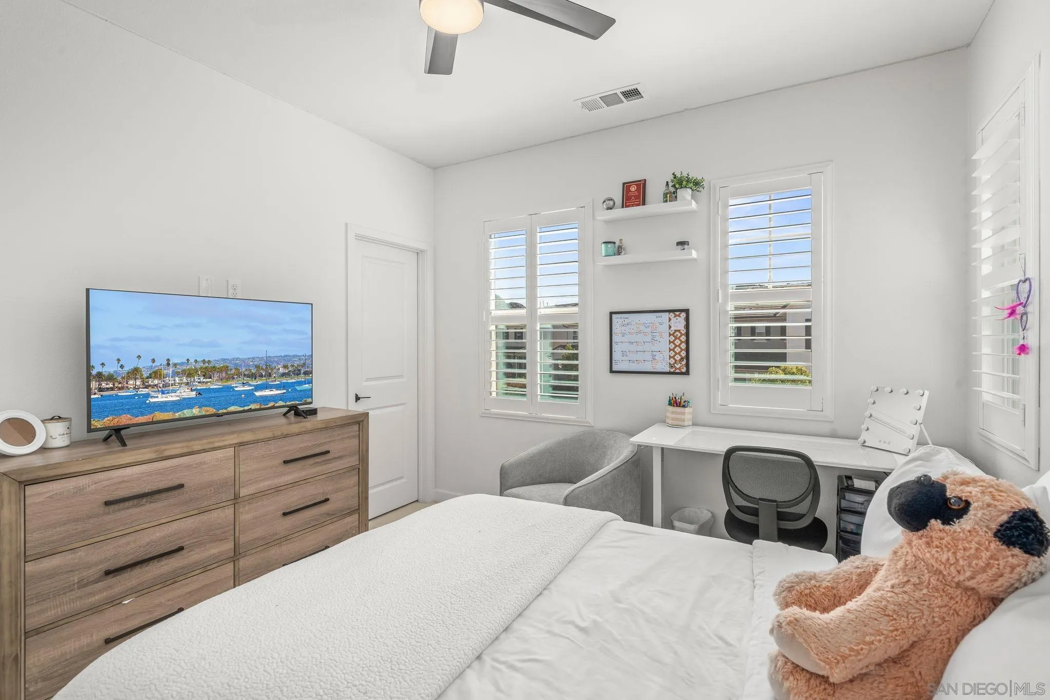 https://cdn.realtyfeed.com/cdn/127/250040785/5a8f0cdf7f1135fd548c5d210049616e.webp