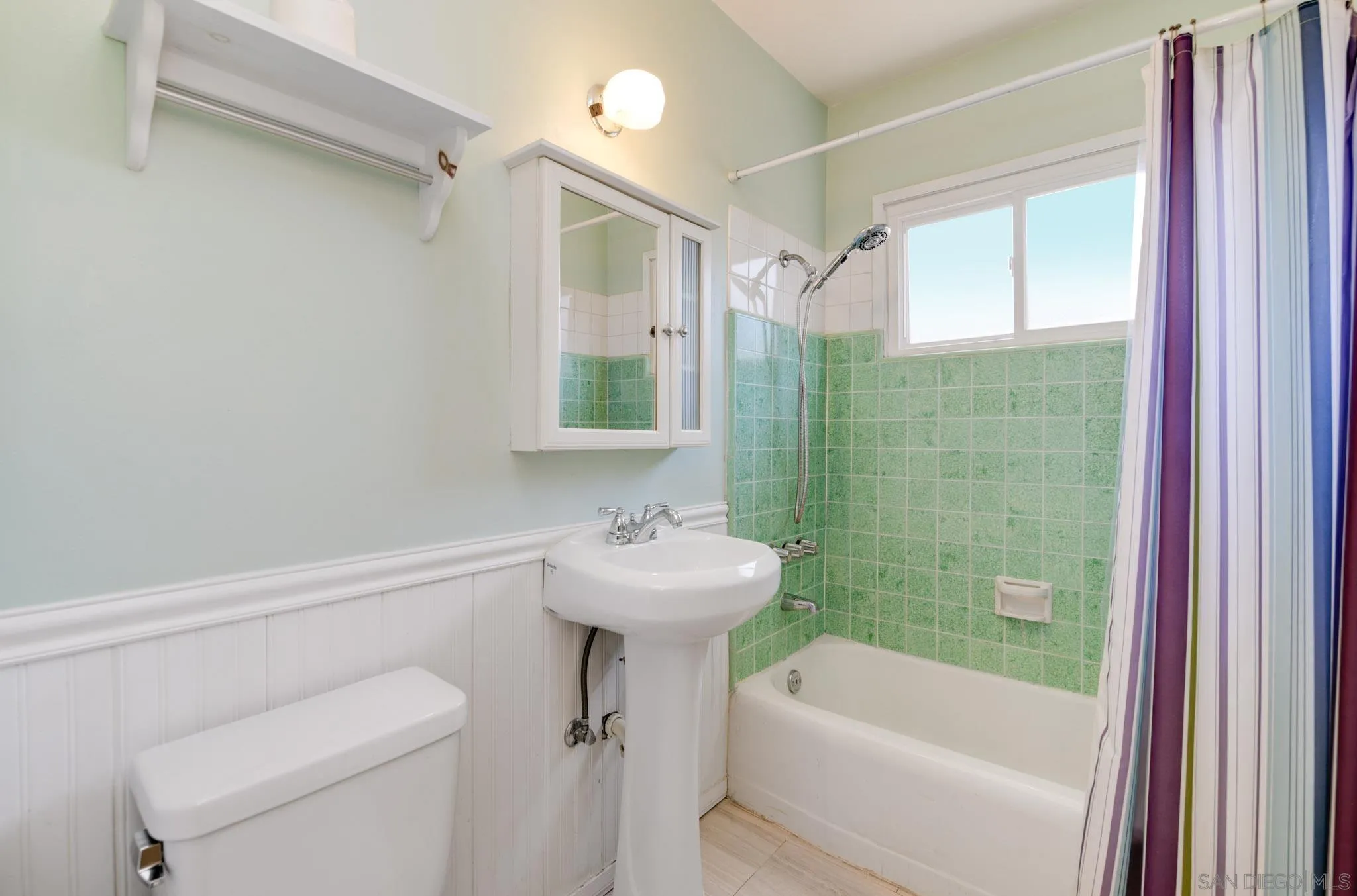 https://cdn.realtyfeed.com/cdn/127/250040786/e837a9c12e472fd717ffcd26ef5e0b6a.webp