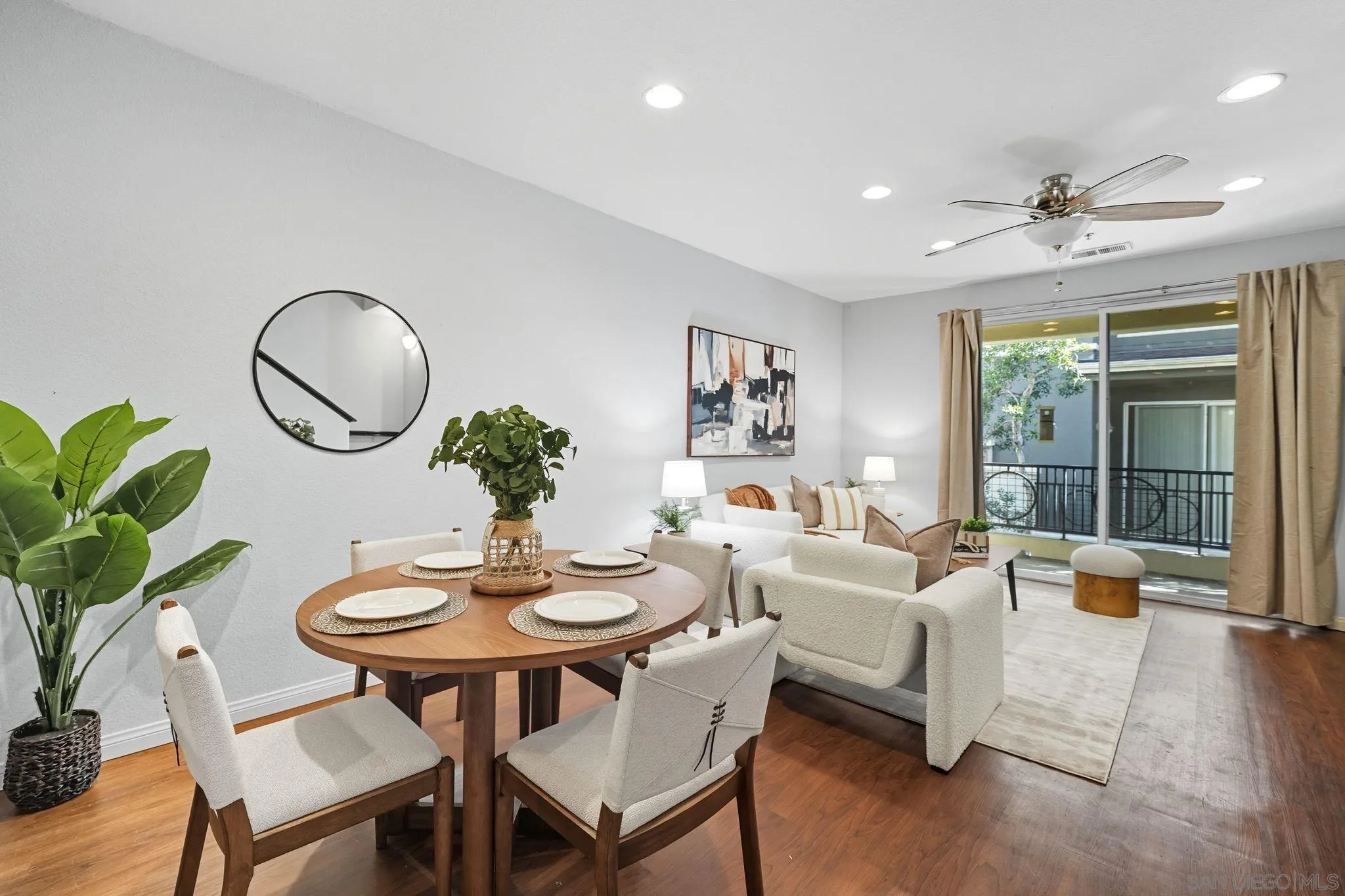 https://cdn.realtyfeed.com/cdn/127/250040789/10b1f0c0d9f95f4024a715c48a3560a4.webp