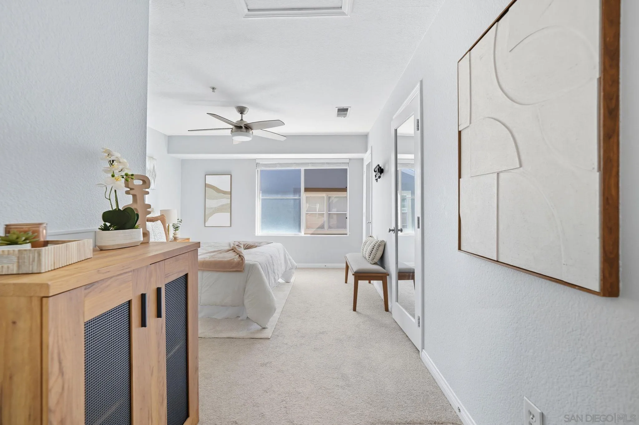 https://cdn.realtyfeed.com/cdn/127/250040789/26703afb618d32ce47f12e1f1f1f5492.webp
