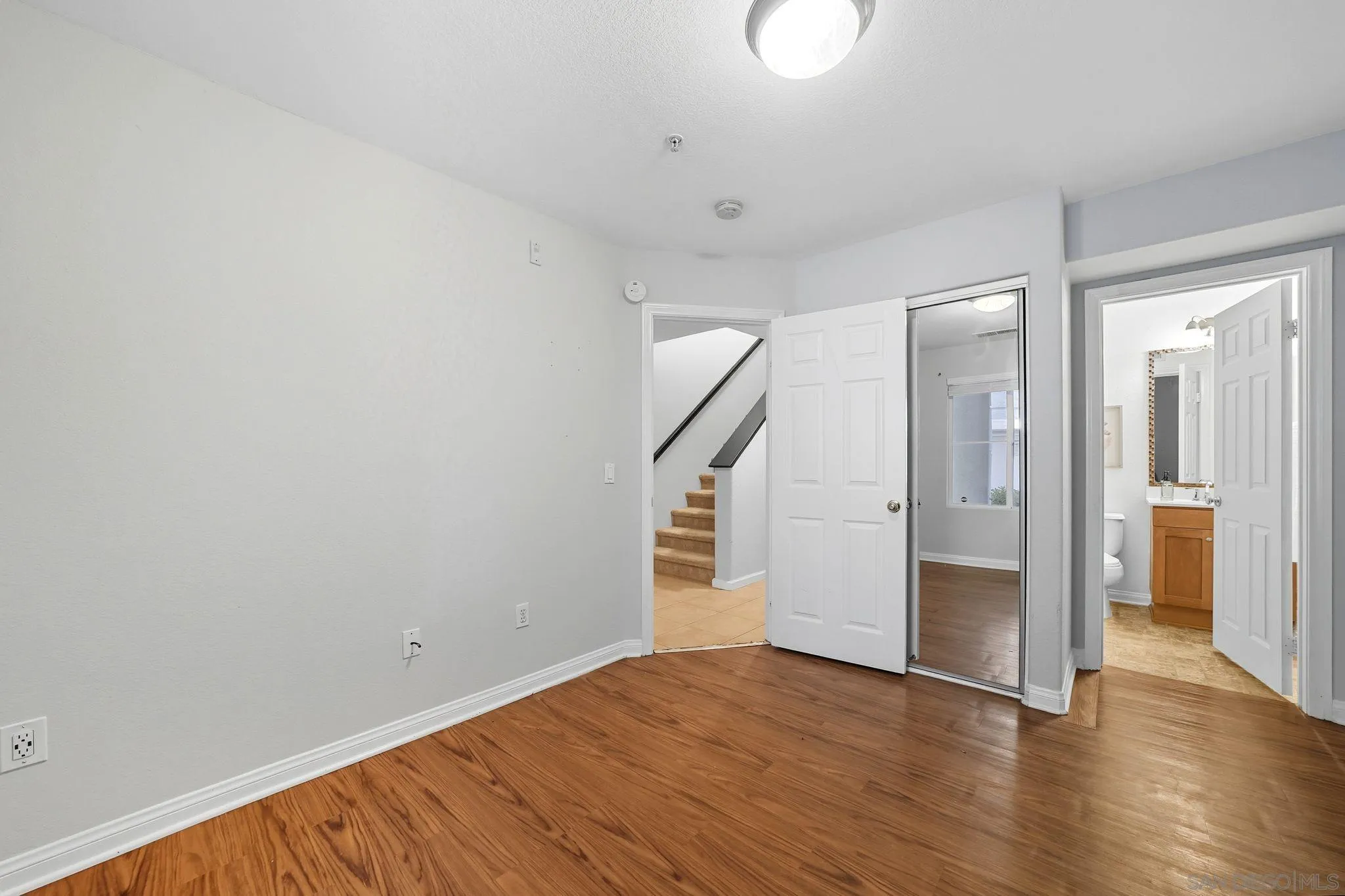 https://cdn.realtyfeed.com/cdn/127/250040789/6f269876fdeaf753f85bc4ca2c1d7ad4.webp
