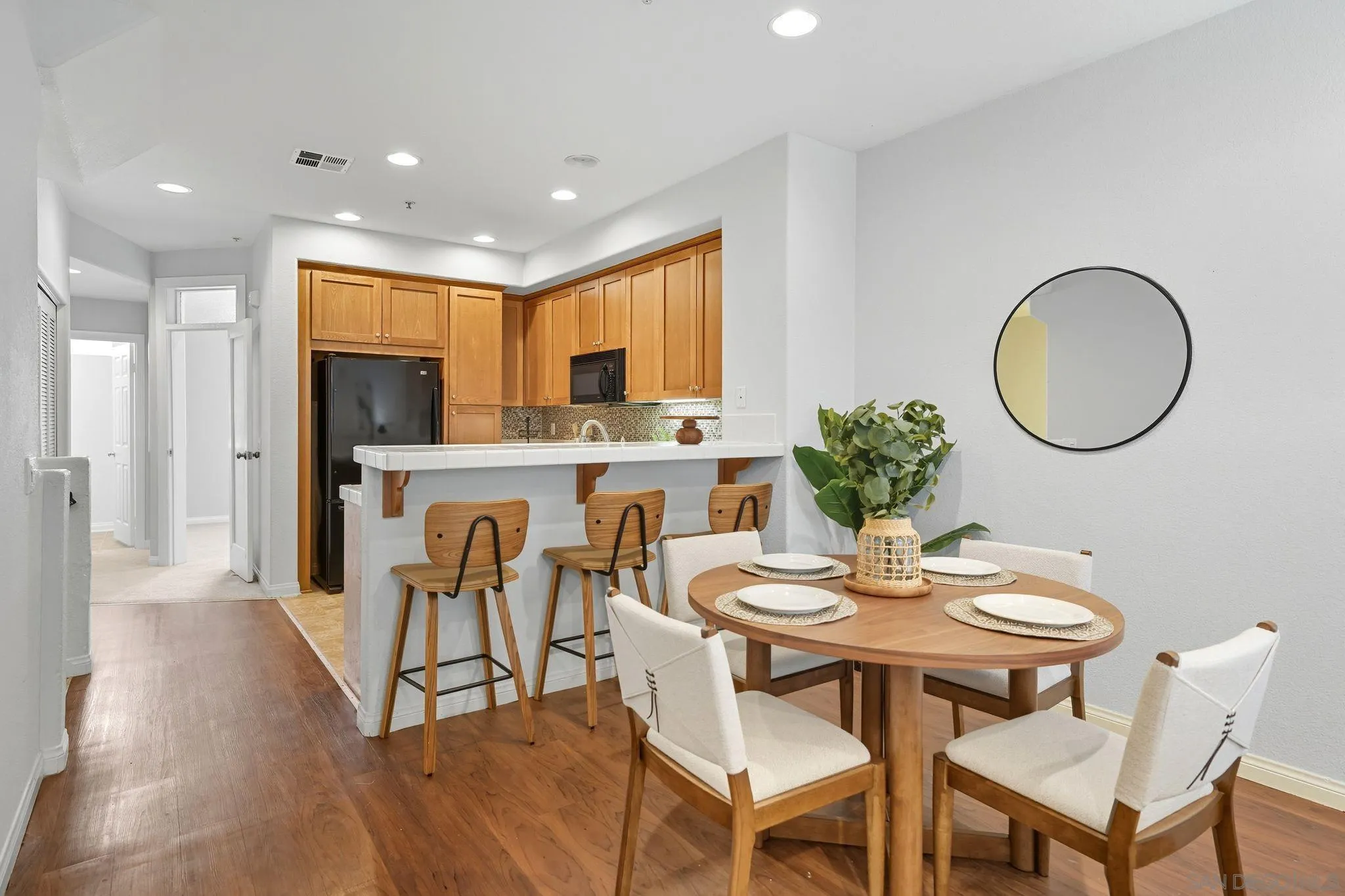 https://cdn.realtyfeed.com/cdn/127/250040789/b8185b596945c508396a2867107c2ee9.webp