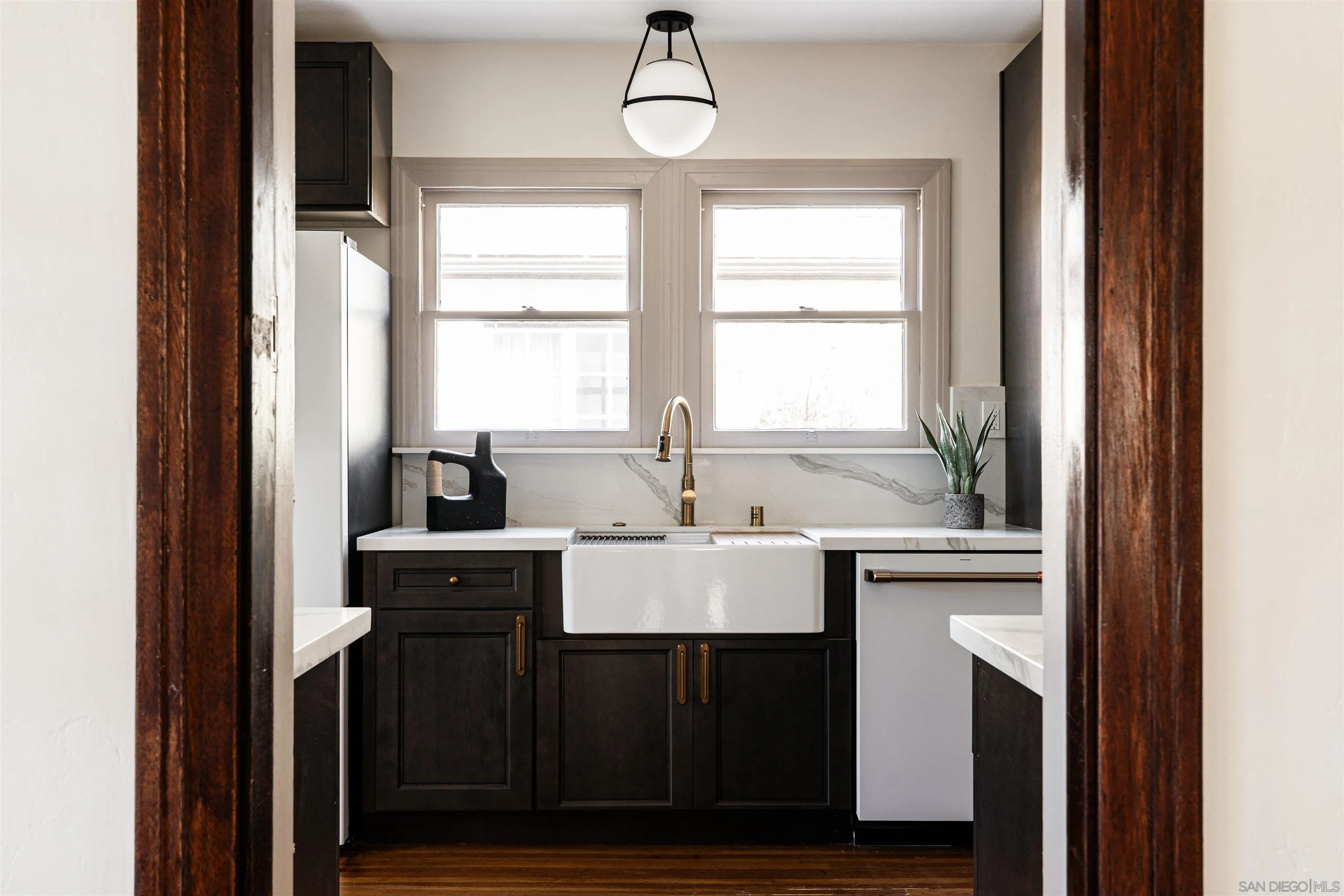 https://cdn.realtyfeed.com/cdn/127/250040794/334f5e74942fc826195d723d813c6cf8.webp
