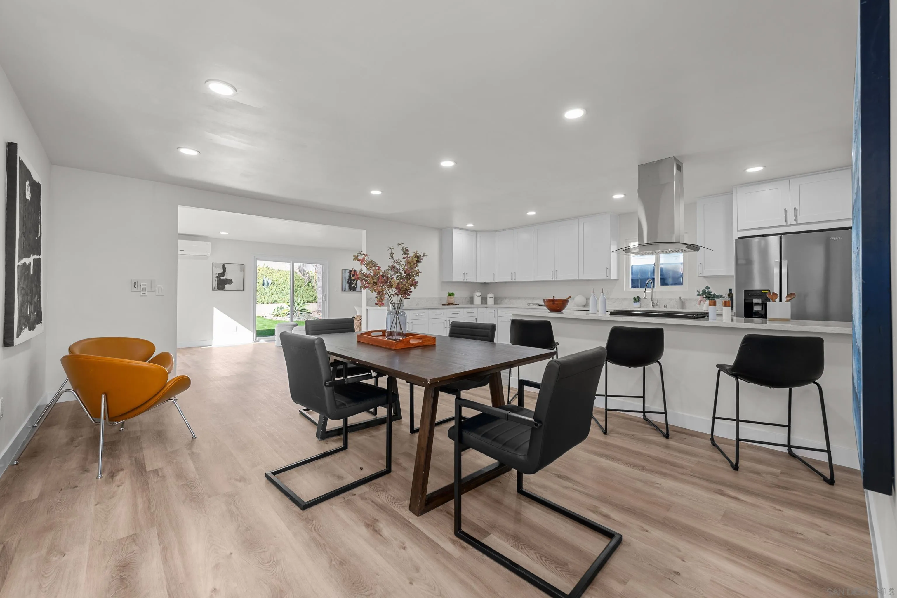 https://cdn.realtyfeed.com/cdn/127/250040795/08856e007a946067c6f7486be7cad3a3.webp
