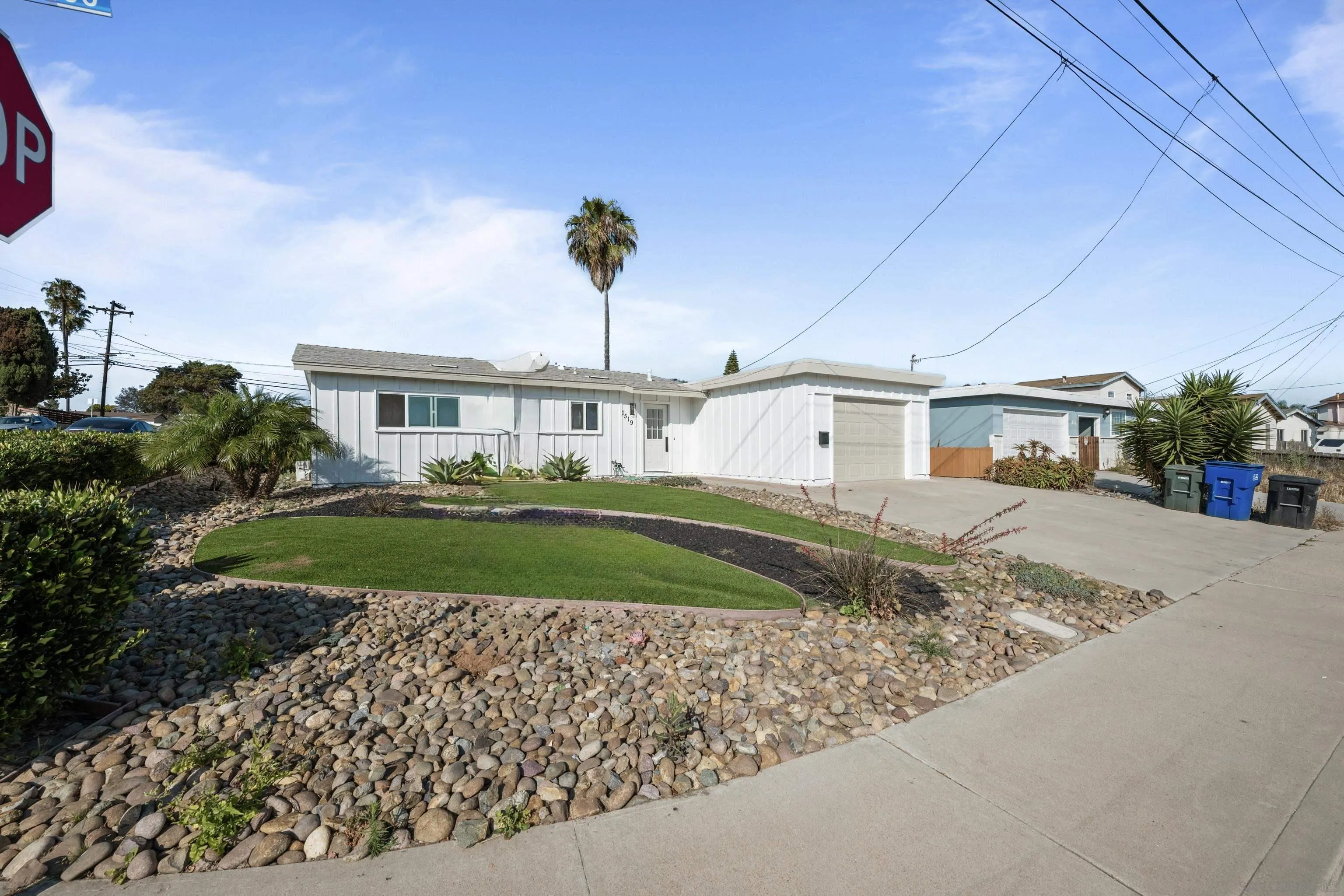 https://cdn.realtyfeed.com/cdn/127/250040795/15487d0ed1a7d641e8c8caf55851772d.webp