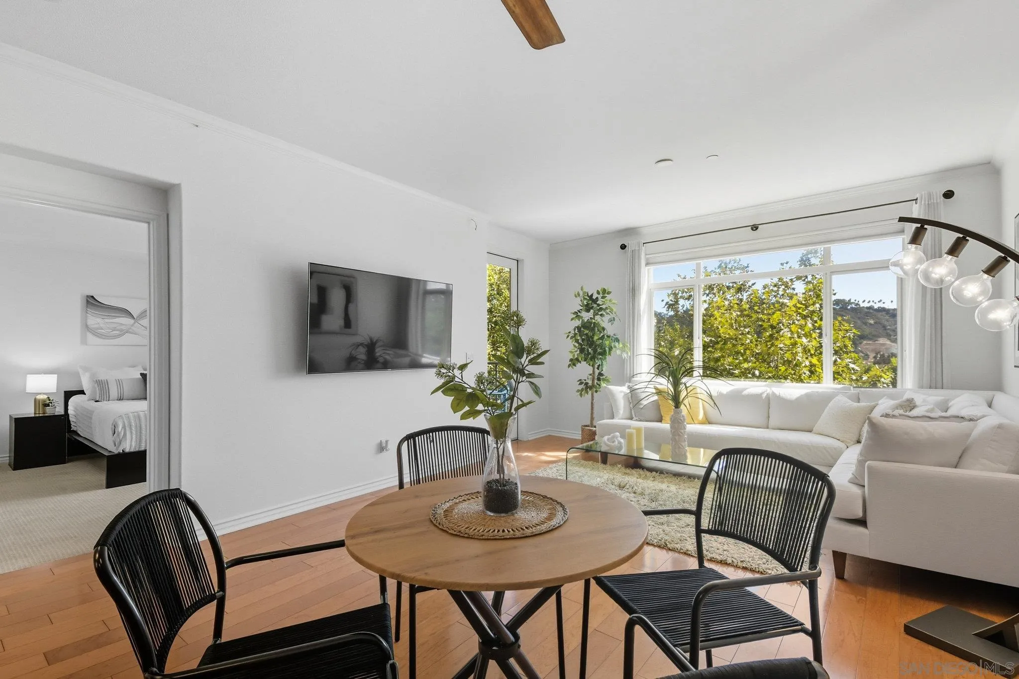 https://cdn.realtyfeed.com/cdn/127/250040796/11a07fb06ec4a788849acbc1638598c8.webp