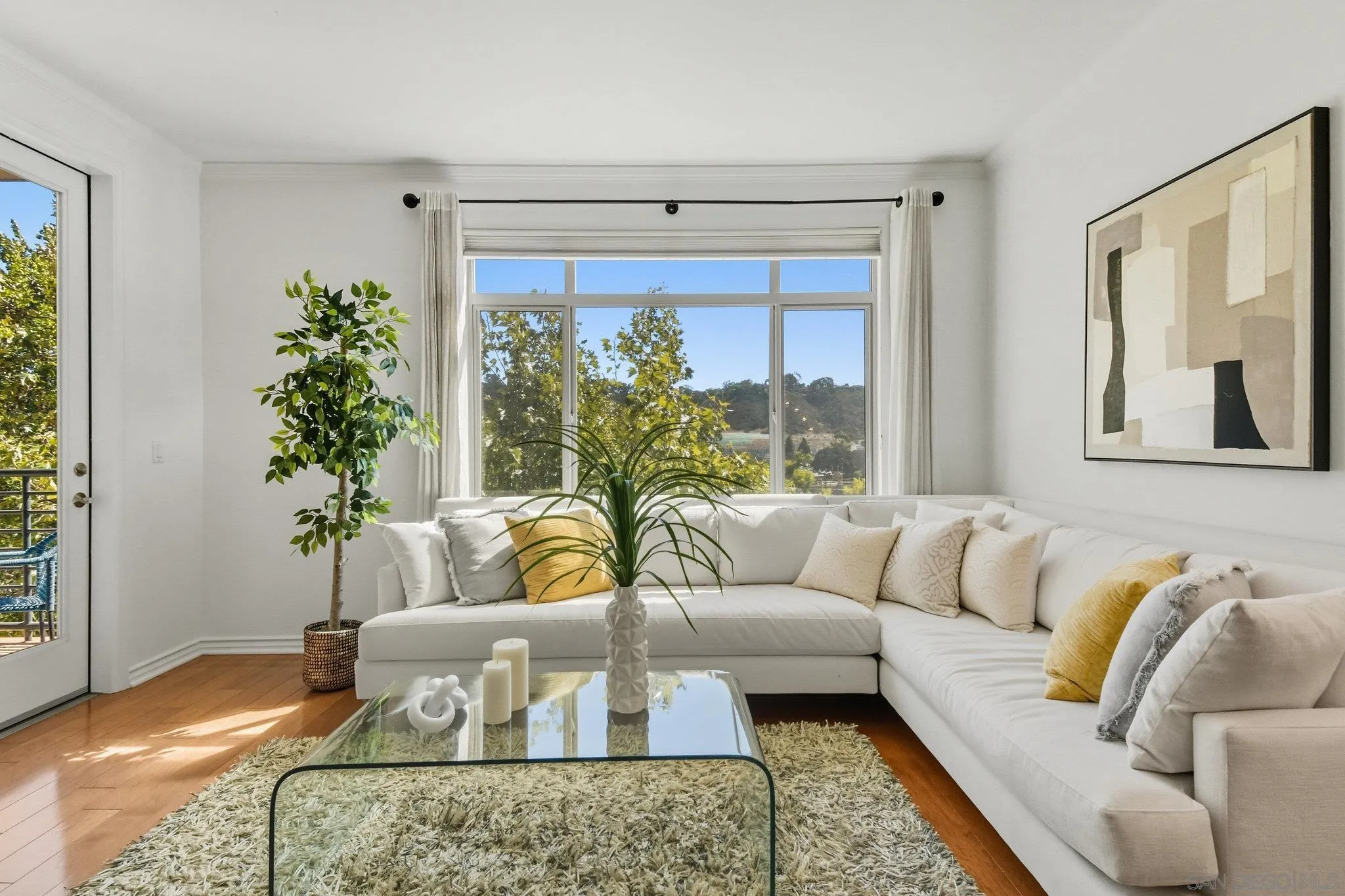 https://cdn.realtyfeed.com/cdn/127/250040796/a2f8df94b0052b05742d01346e2687a5.webp