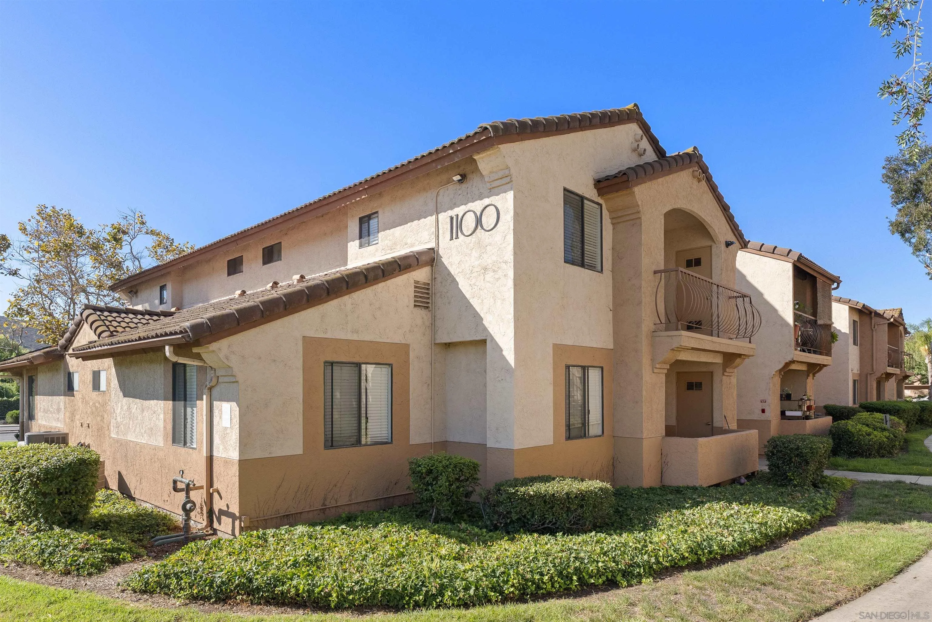 Browse active condo listings in RANCHO SAN DIEGO