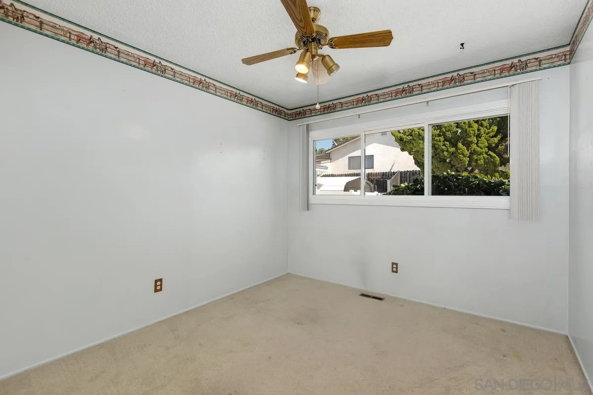 https://cdn.realtyfeed.com/cdn/127/250040800/1666bc20f2ed90b6e5f5eb92b41681b8.webp