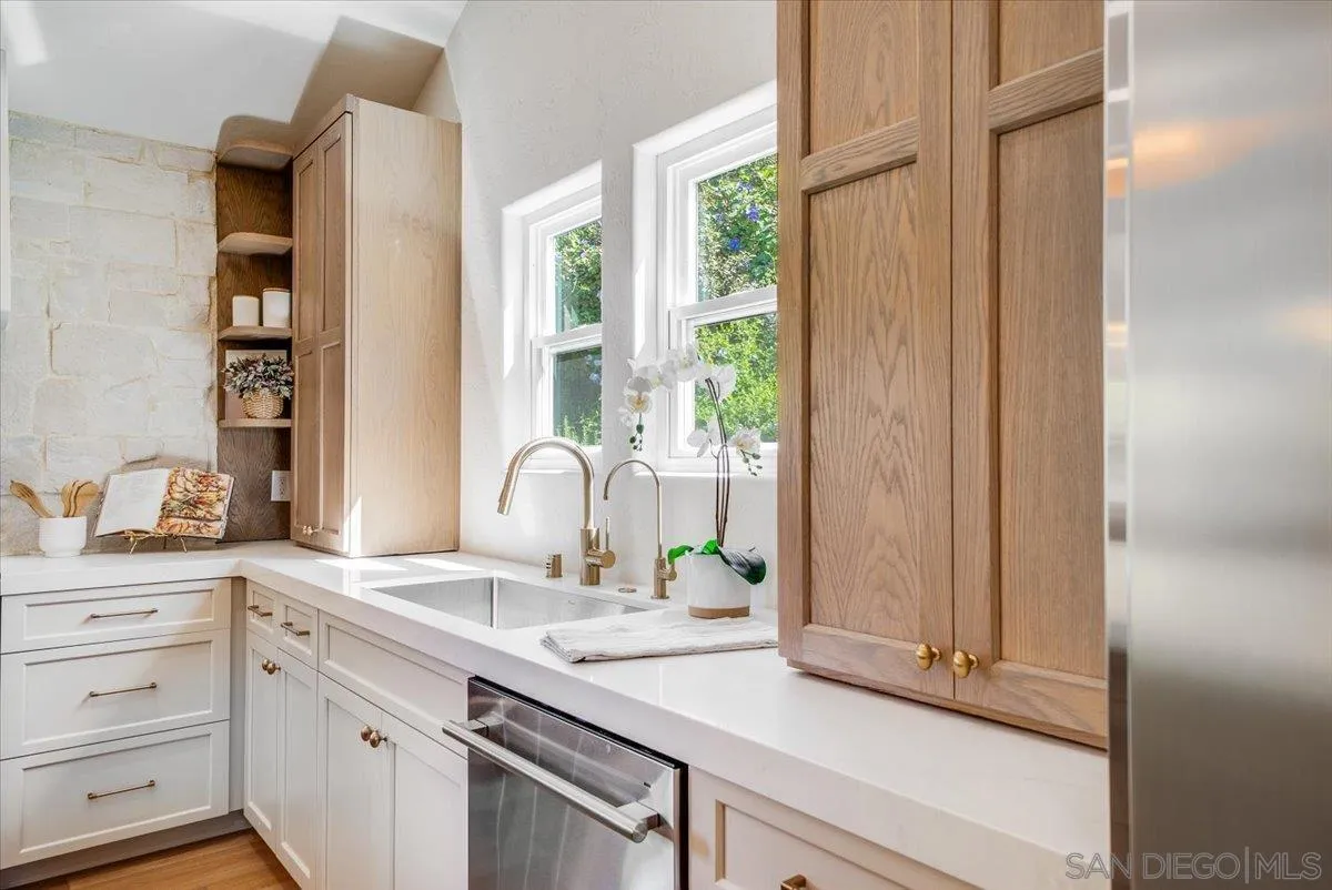 https://cdn.realtyfeed.com/cdn/127/250040803/4a7c7eea794f2613a7cc298dcd867389.webp
