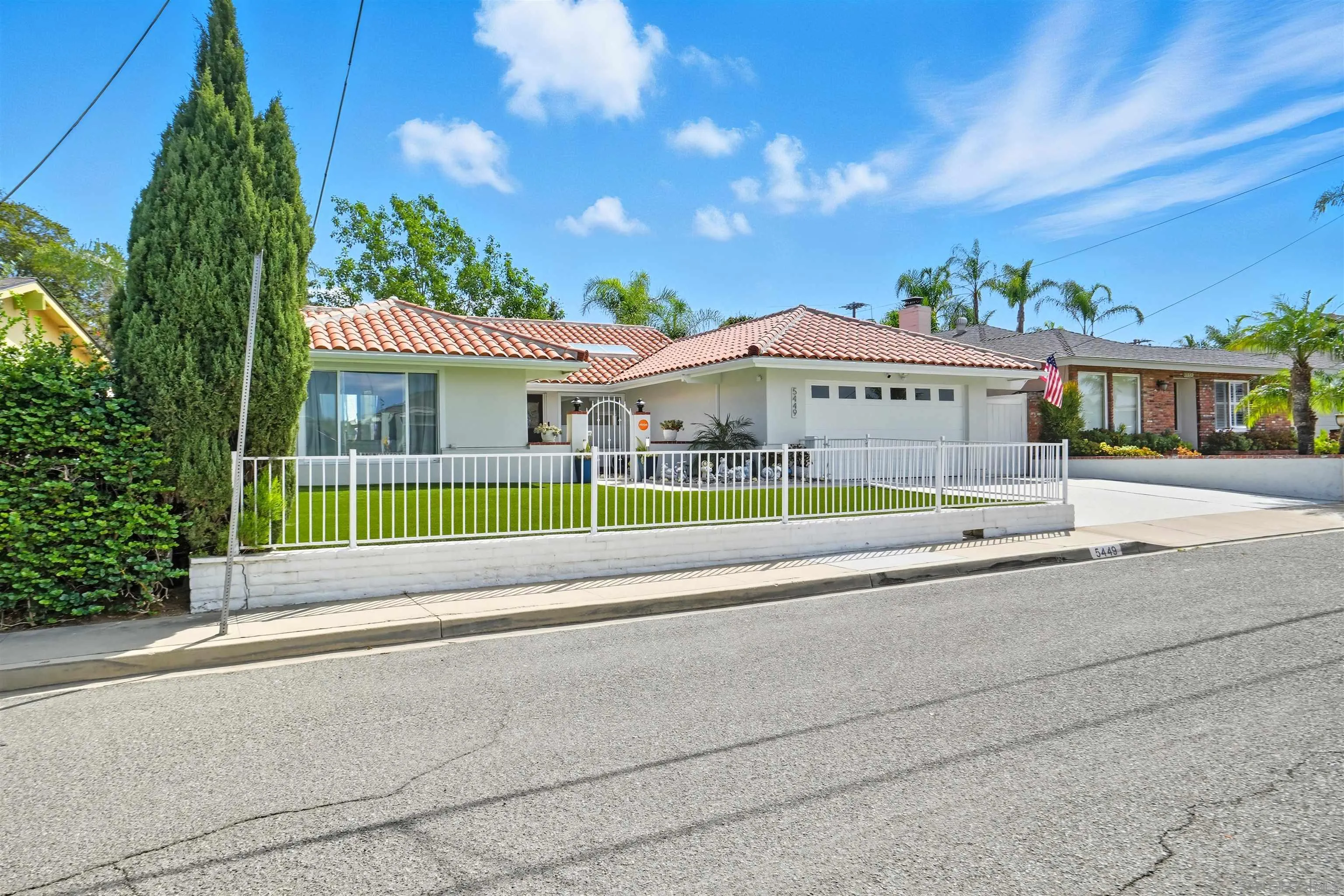 https://cdn.realtyfeed.com/cdn/127/250040804/260cbc0ad6a1c0226e848438a4b09ede.webp