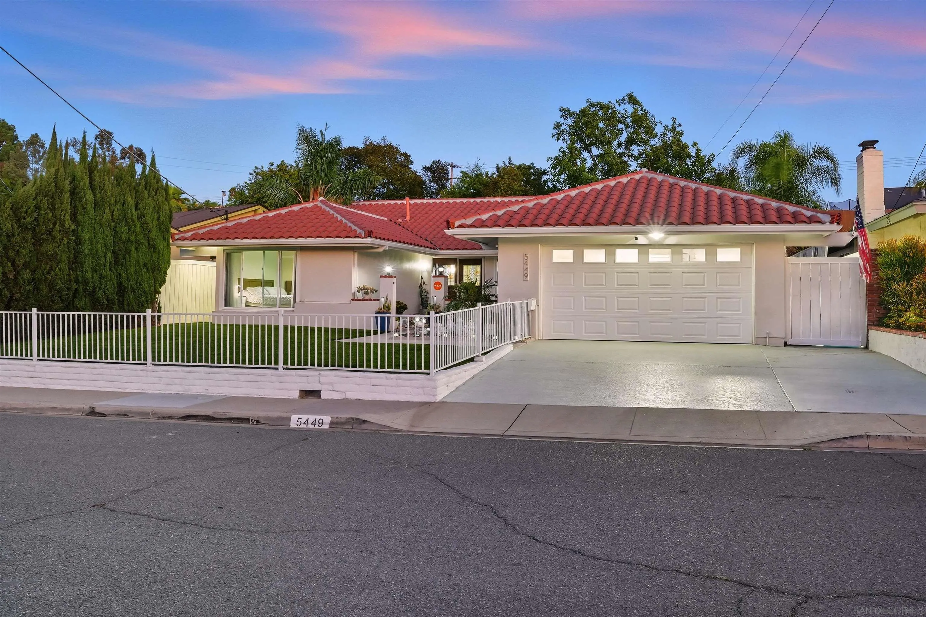 https://cdn.realtyfeed.com/cdn/127/250040804/68fb86e90e489dd9b50c7488fd9b98c6.webp