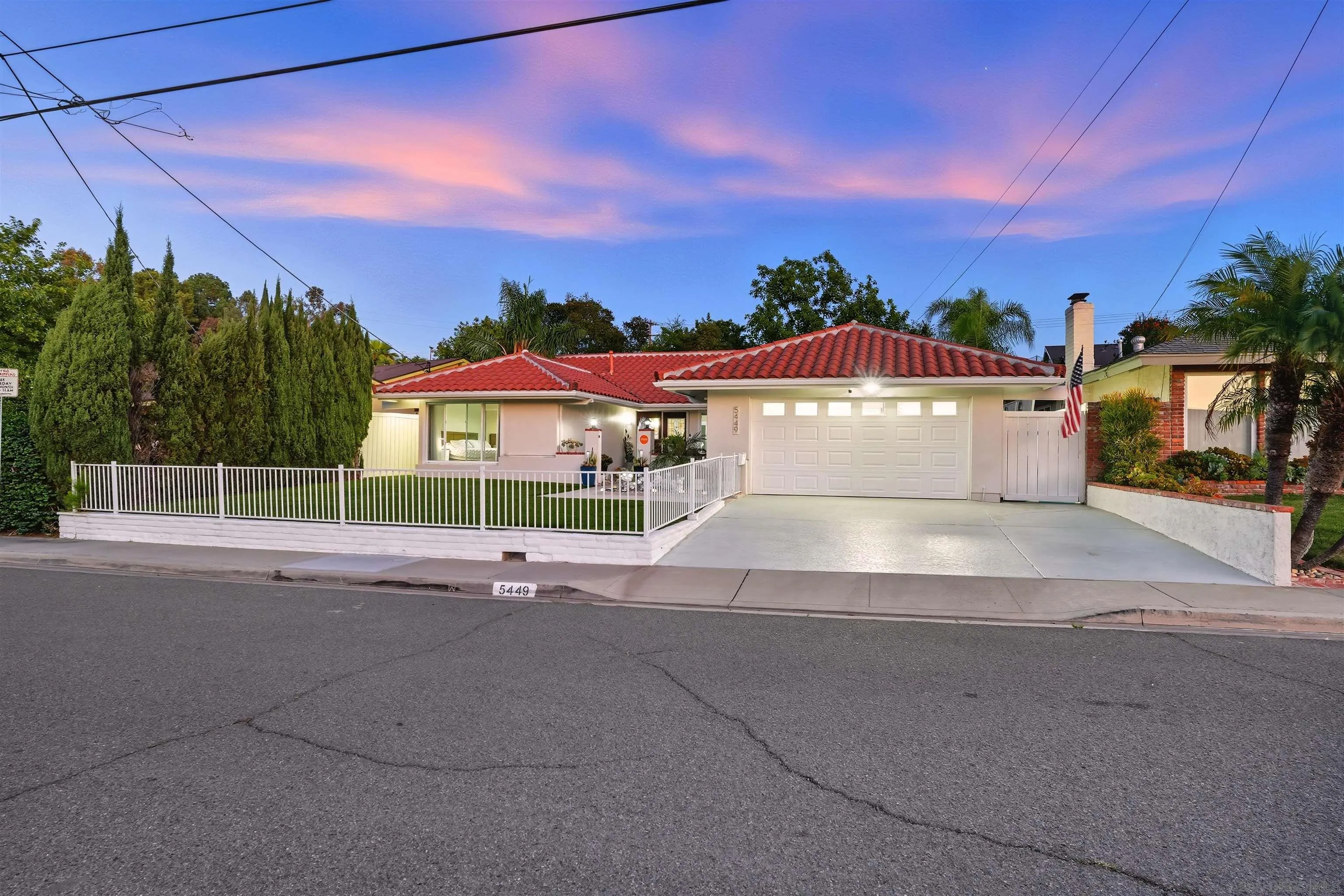 https://cdn.realtyfeed.com/cdn/127/250040804/b9d87a29ae94f028d921dde7d39dfa64.webp
