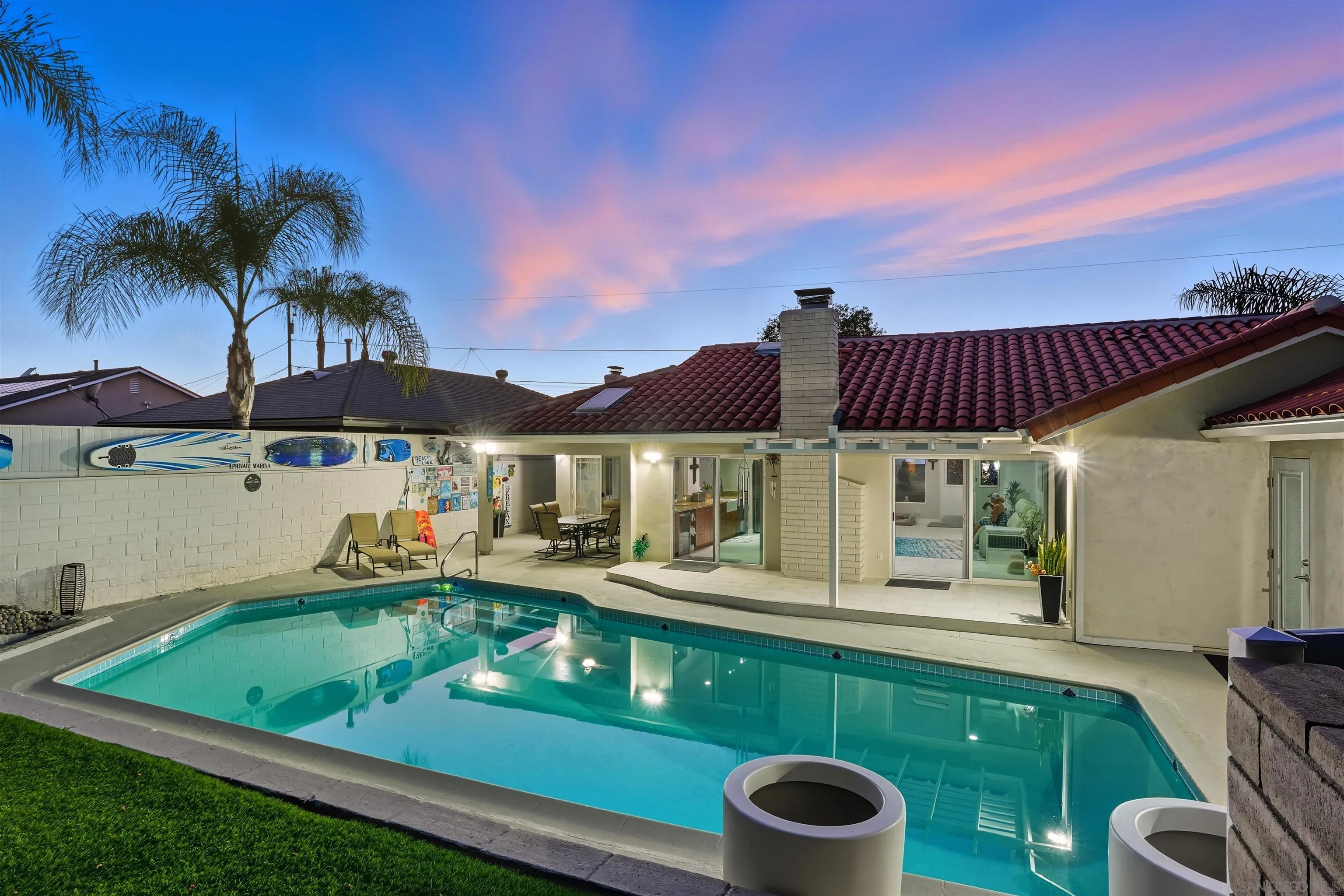 https://cdn.realtyfeed.com/cdn/127/250040804/c01d07b49978b18dfdec230333d00f93.webp