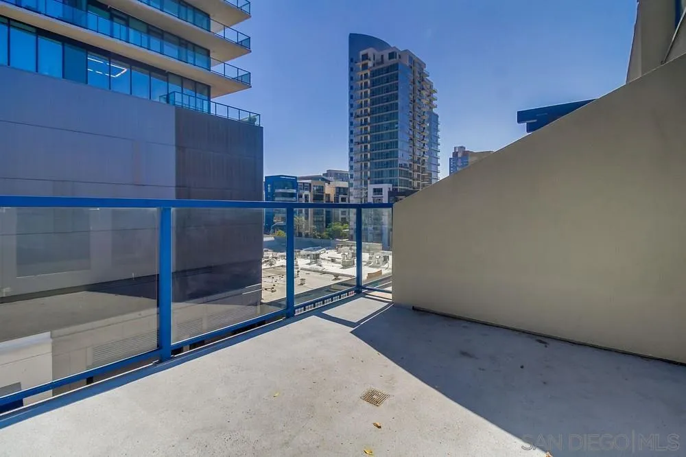 https://cdn.realtyfeed.com/cdn/127/250040809/0a2d85bc507426be6d4579a39ff6f965.webp