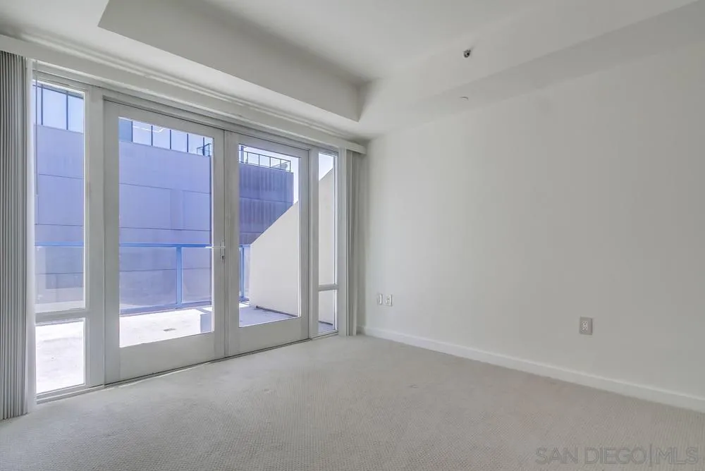 https://cdn.realtyfeed.com/cdn/127/250040809/6fc94565f0bbd6c0859cec4fc09d4bcd.webp