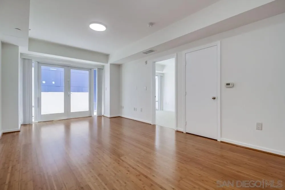https://cdn.realtyfeed.com/cdn/127/250040809/8f93c4b4f3ef0cd99ba33aaa87499547.webp