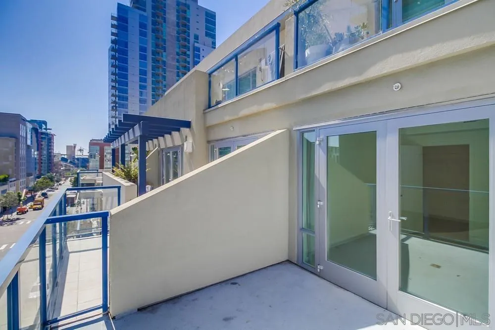 https://cdn.realtyfeed.com/cdn/127/250040809/9d89d1b3b20ccf87843ec849a73babb0.webp