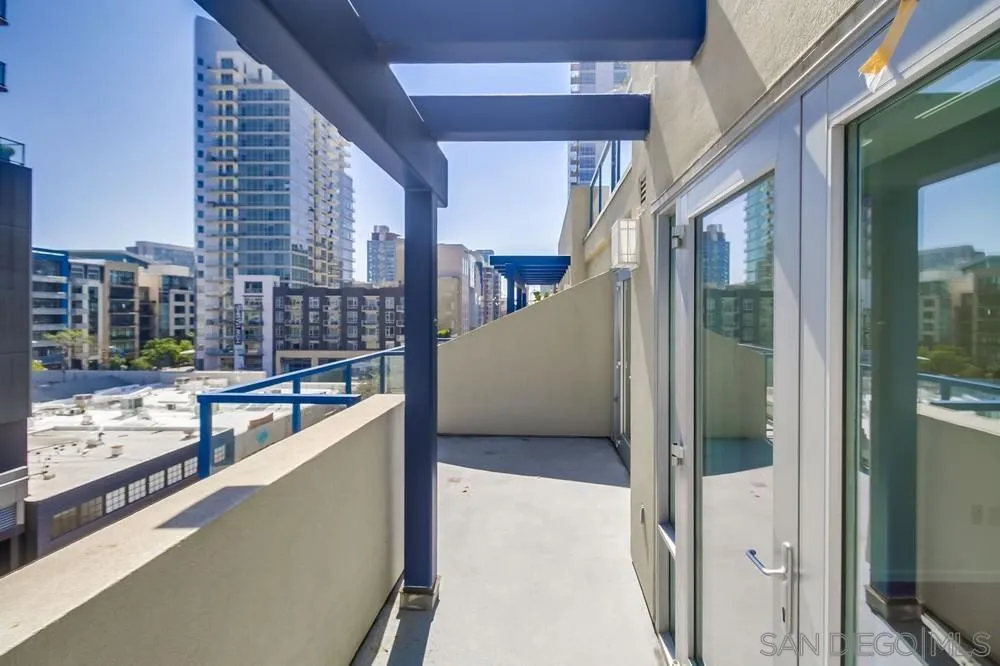 https://cdn.realtyfeed.com/cdn/127/250040809/a2cb0920f9fbf1c03027d97108116887.webp