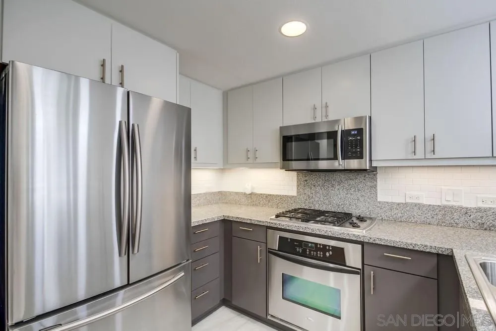 https://cdn.realtyfeed.com/cdn/127/250040809/be9bc87bd849f0a007225d63a9f77bd6.webp