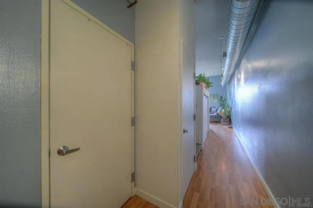 https://cdn.realtyfeed.com/cdn/127/250040810/2c2f21a7f1299e995be29f6443b6b272.webp