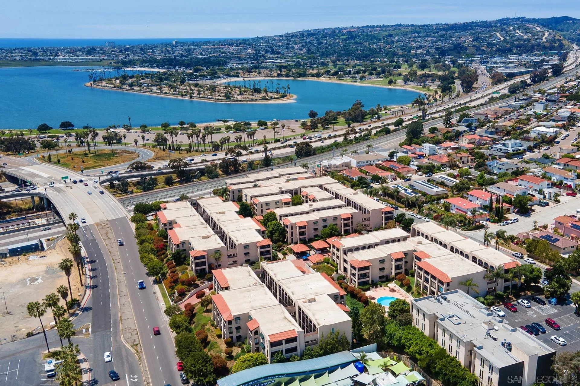 https://cdn.realtyfeed.com/cdn/127/250040815/6ec0e13a84accb41d935be1cd1018a3a.webp