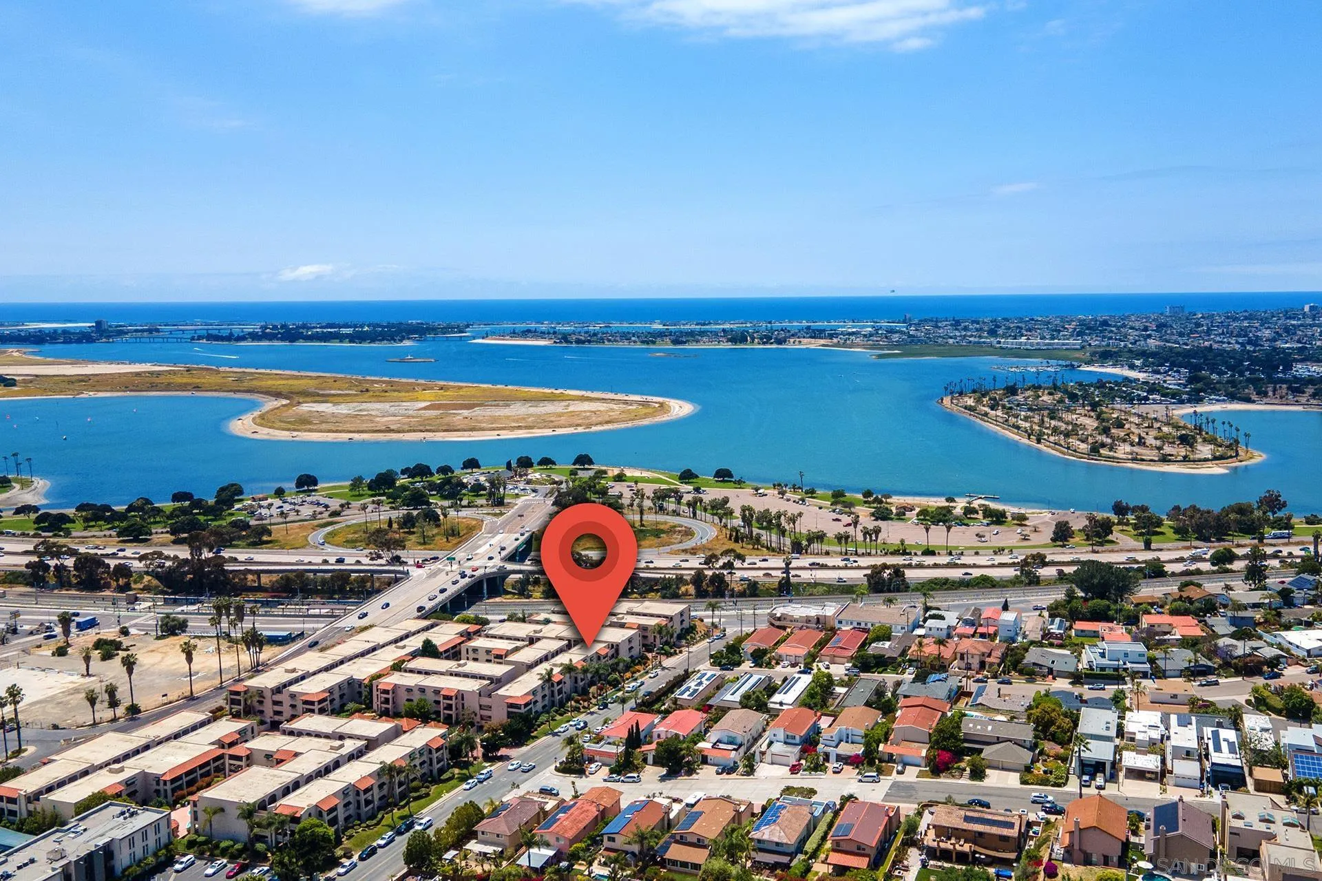 https://cdn.realtyfeed.com/cdn/127/250040815/79b7f77ae061fbb96fed731e8ec98cbb.webp