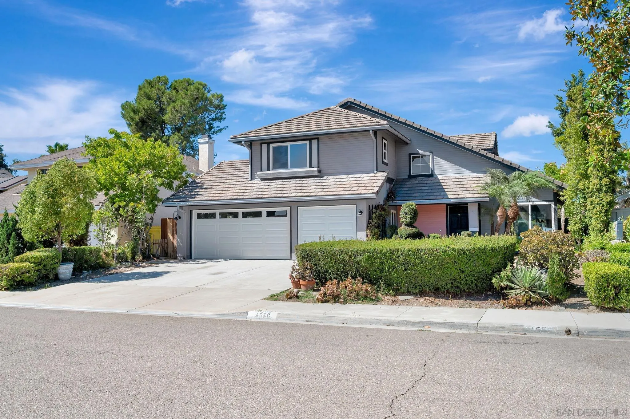 https://cdn.realtyfeed.com/cdn/127/250040817/57c569ec7a617bf03676b81001421f1d.webp